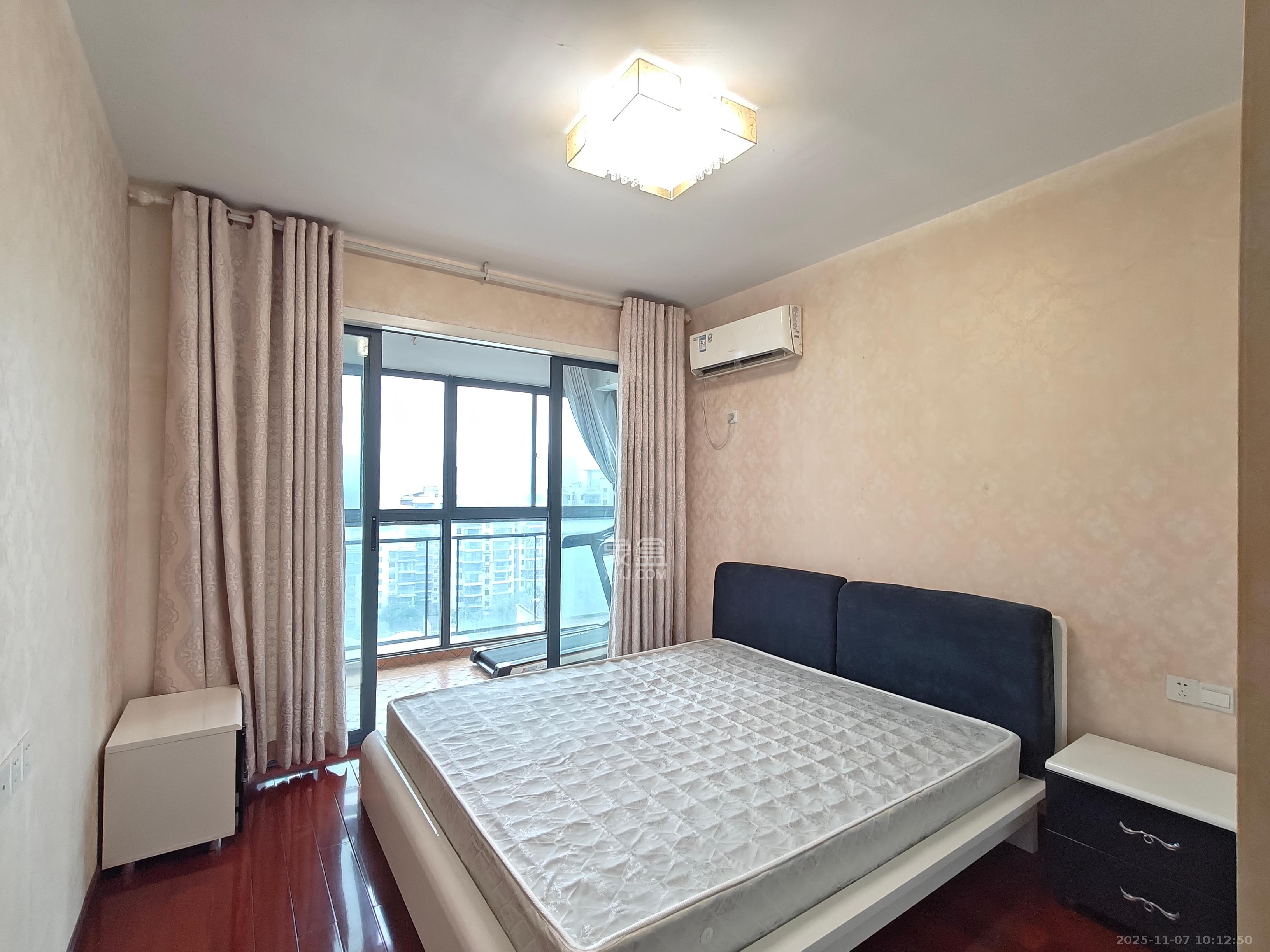 钱隆首府(福晟御园) 3室2厅2卫 3200.0元/月 钱隆首府(福晟御园) 3室2厅2卫 3200.0元/月室内图