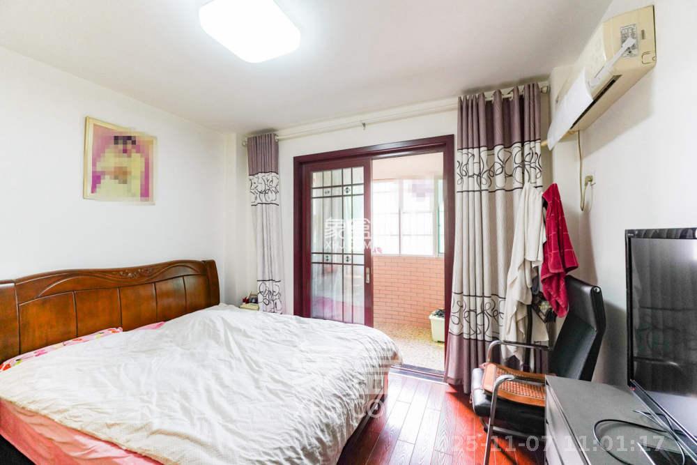 桃花古潭小区（天际绿洲）  2室1厅1卫    2000.0元/月室内图