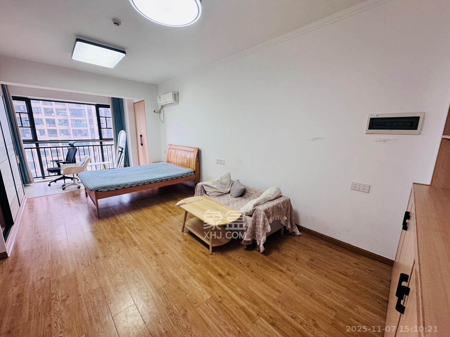 创世纪广场  1室1厅1卫    1400.0元/月室内图