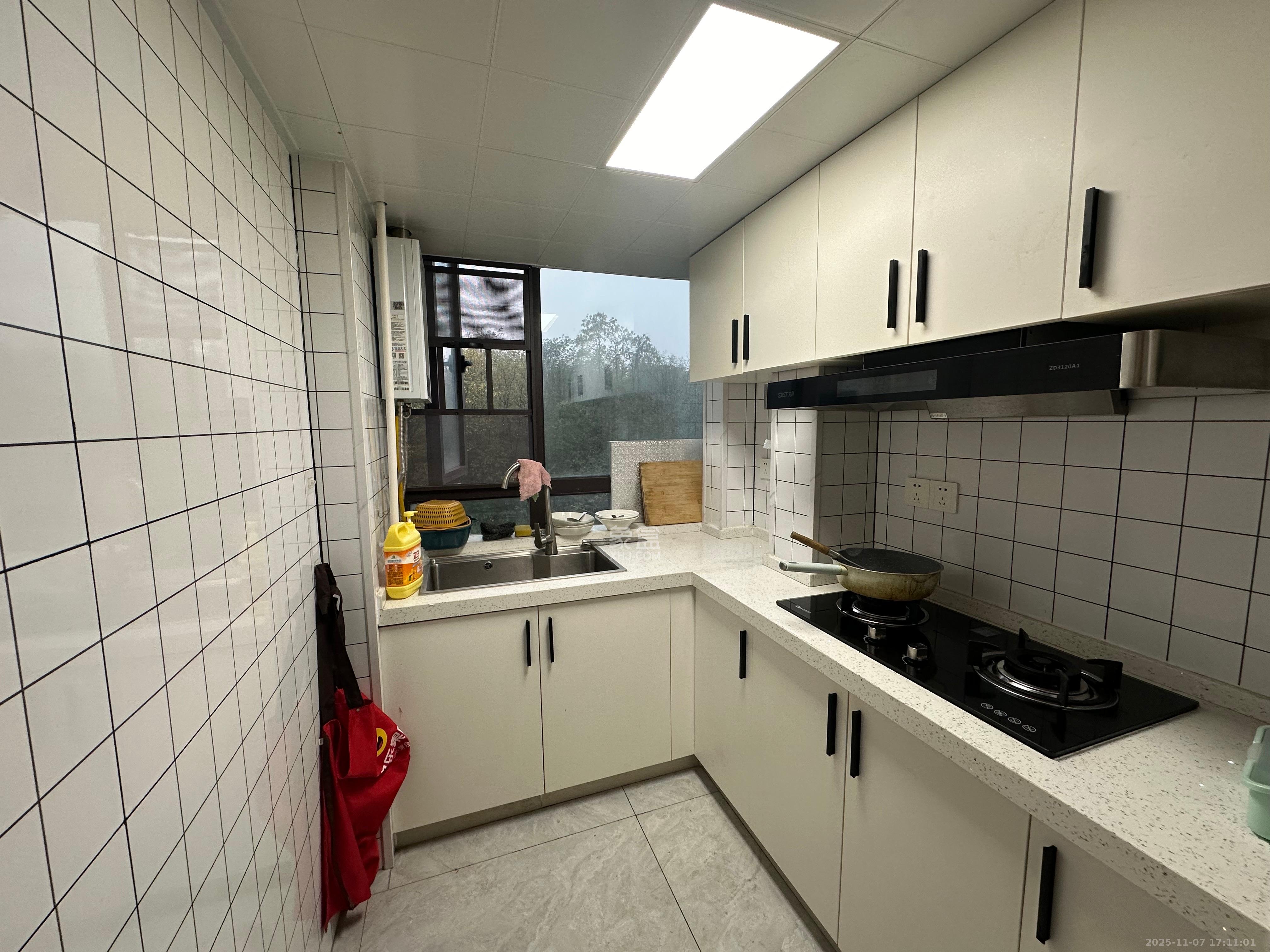 湘水郡（兴旺小爱同学）  2室1厅1卫    1600.0元/月室内图