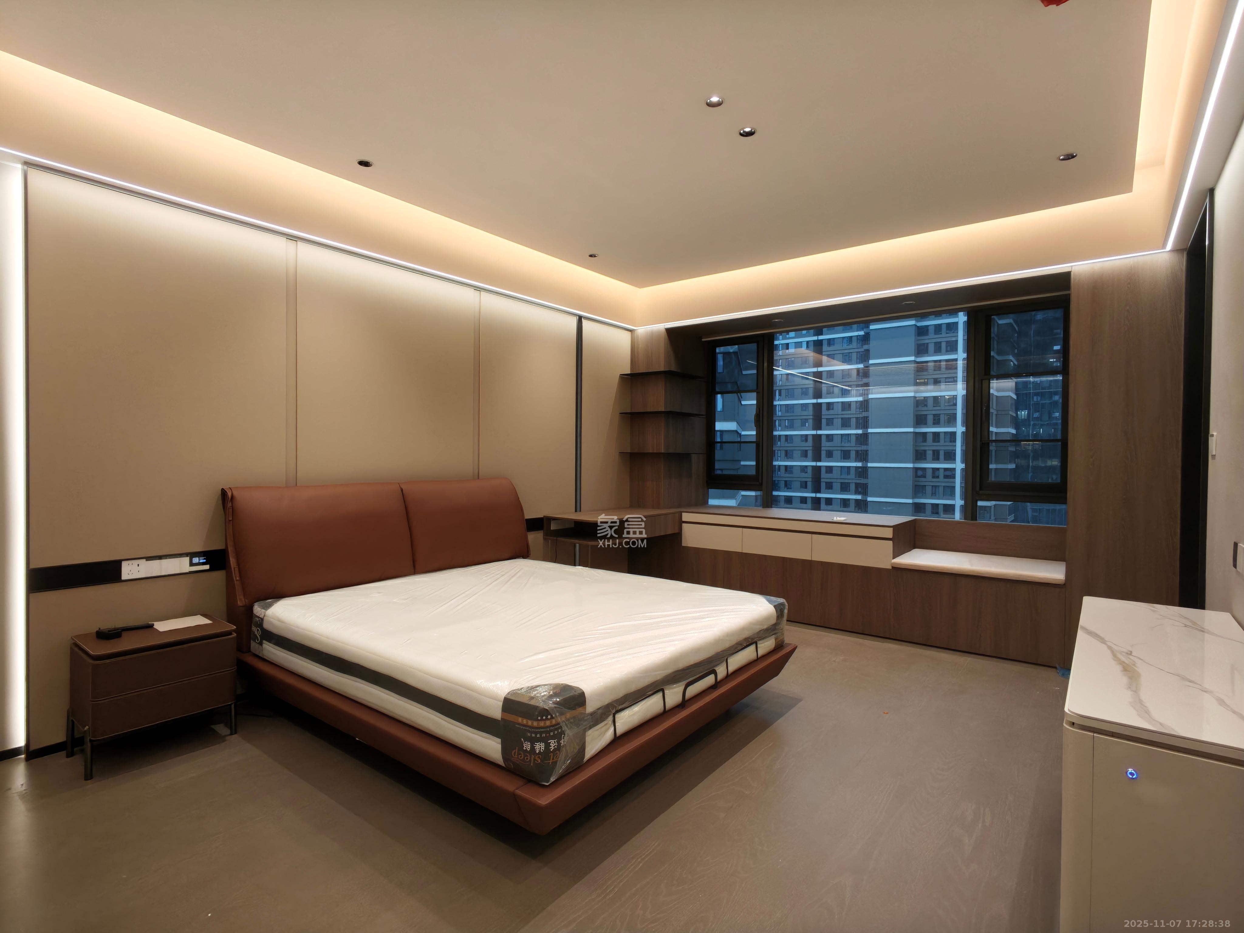 旭辉铂悦湘江 4室2厅4卫 20000.0元/月 旭辉铂悦湘江 4室2厅4卫 20000.0元/月室内图