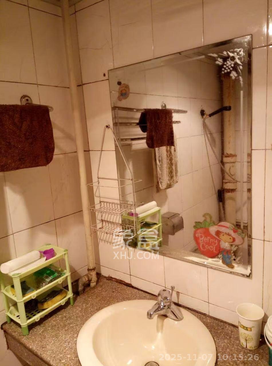 曾家湾13号生活区（友谊集团公司宿舍）  2室1厅1卫    1600.0元/月室内图