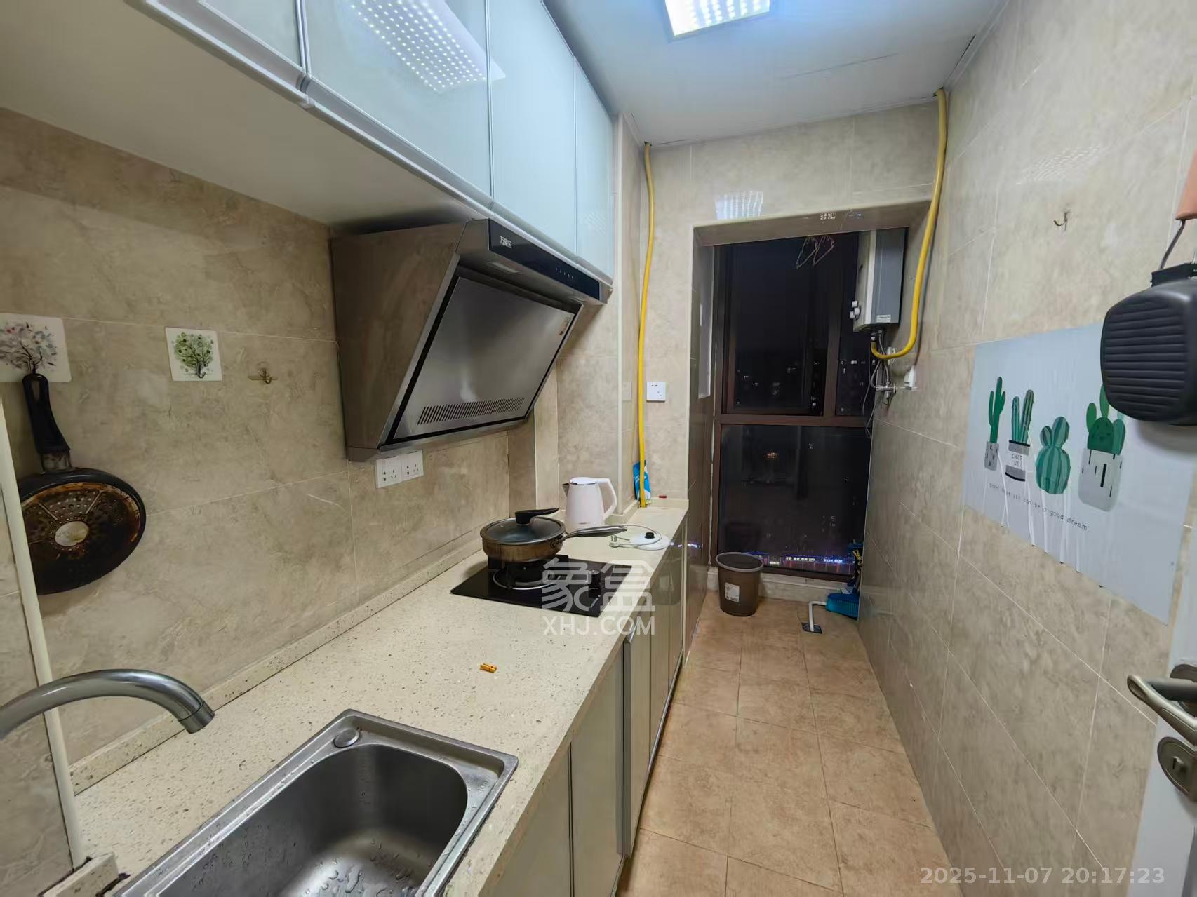 第六都(陆都小区) 1室1厅1卫 1800.0元/月 第六都(陆都小区) 1室1厅1卫 1800.0元/月室内图