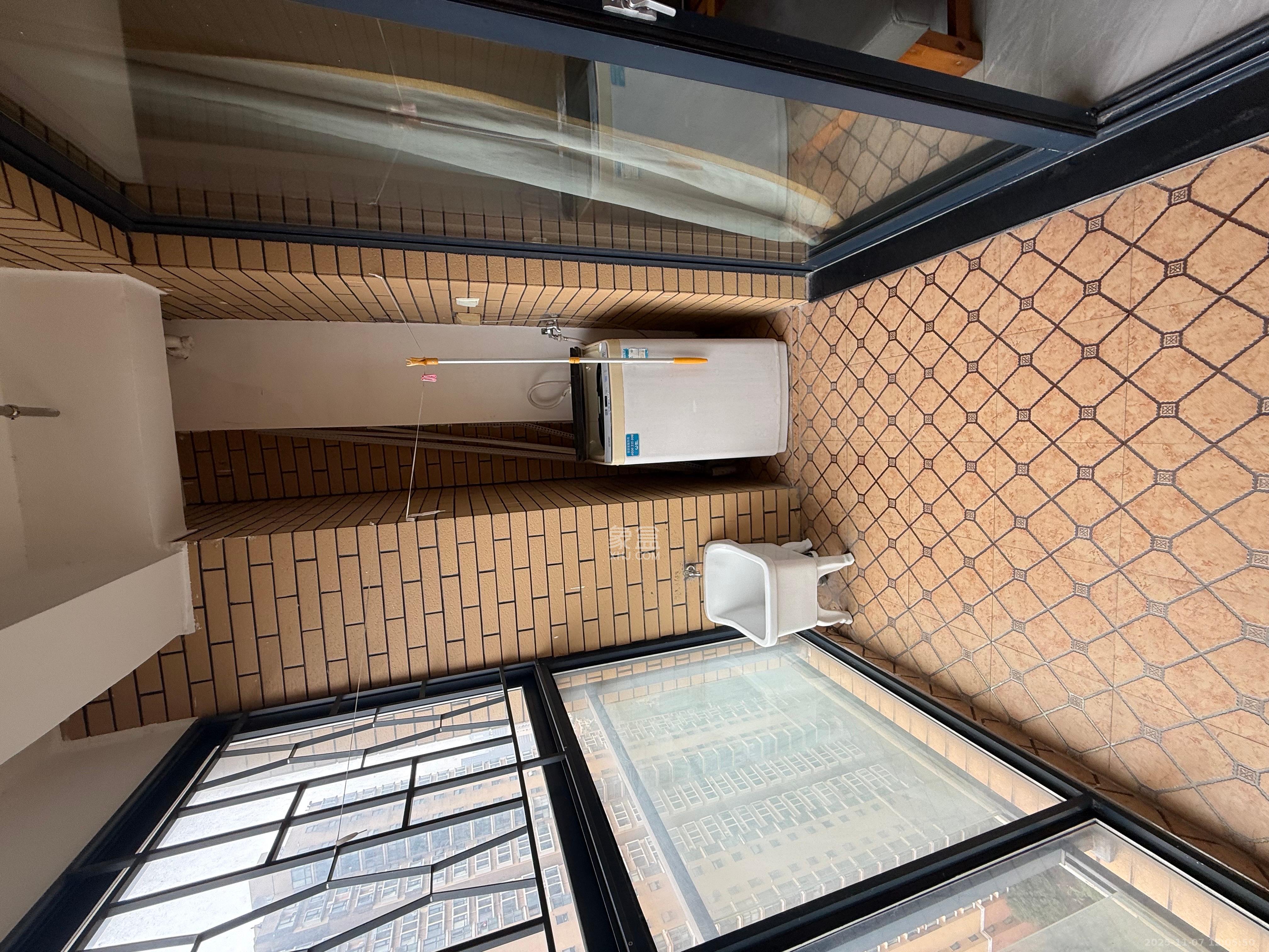 北京御园一二期（国泰嘉园）  2室2厅1卫    1900.0元/月室内图