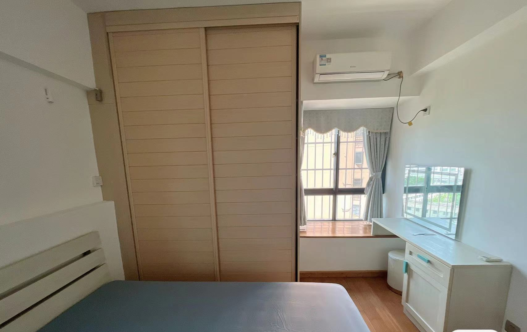 星华佳园 1室2厅2卫 3200.0元/月 星华佳园 1室2厅2卫 3200.0元/月室内图