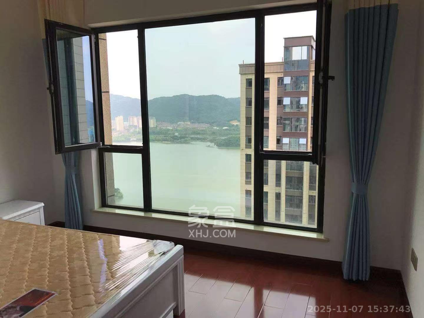 晟通牡丹舸  3室2厅2卫    4000.0元/月室内图