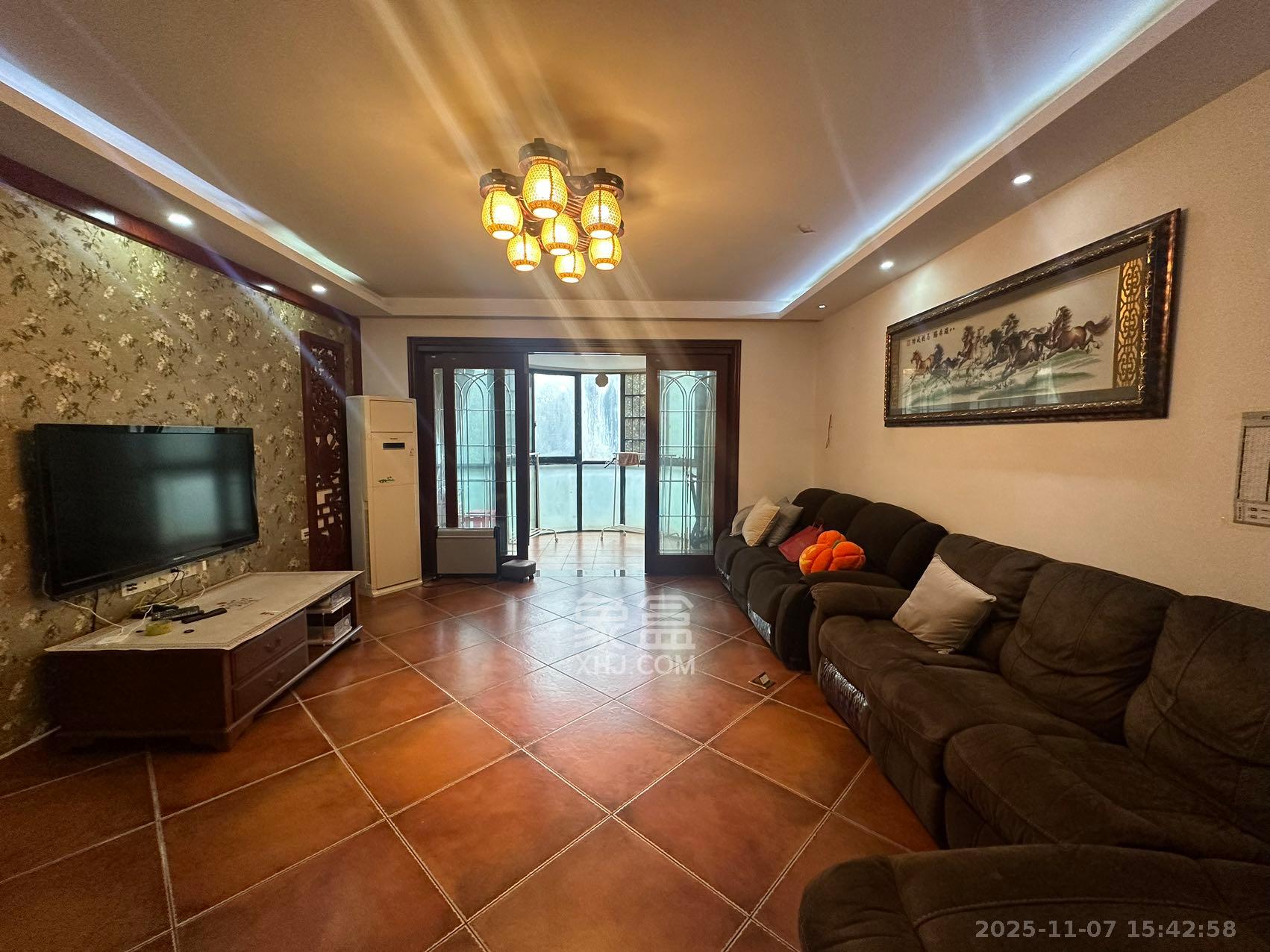 湘江世纪城临江苑 4室2厅2卫 3700.0元/月 湘江世纪城临江苑 4室2厅2卫 3700.0元/月室内图