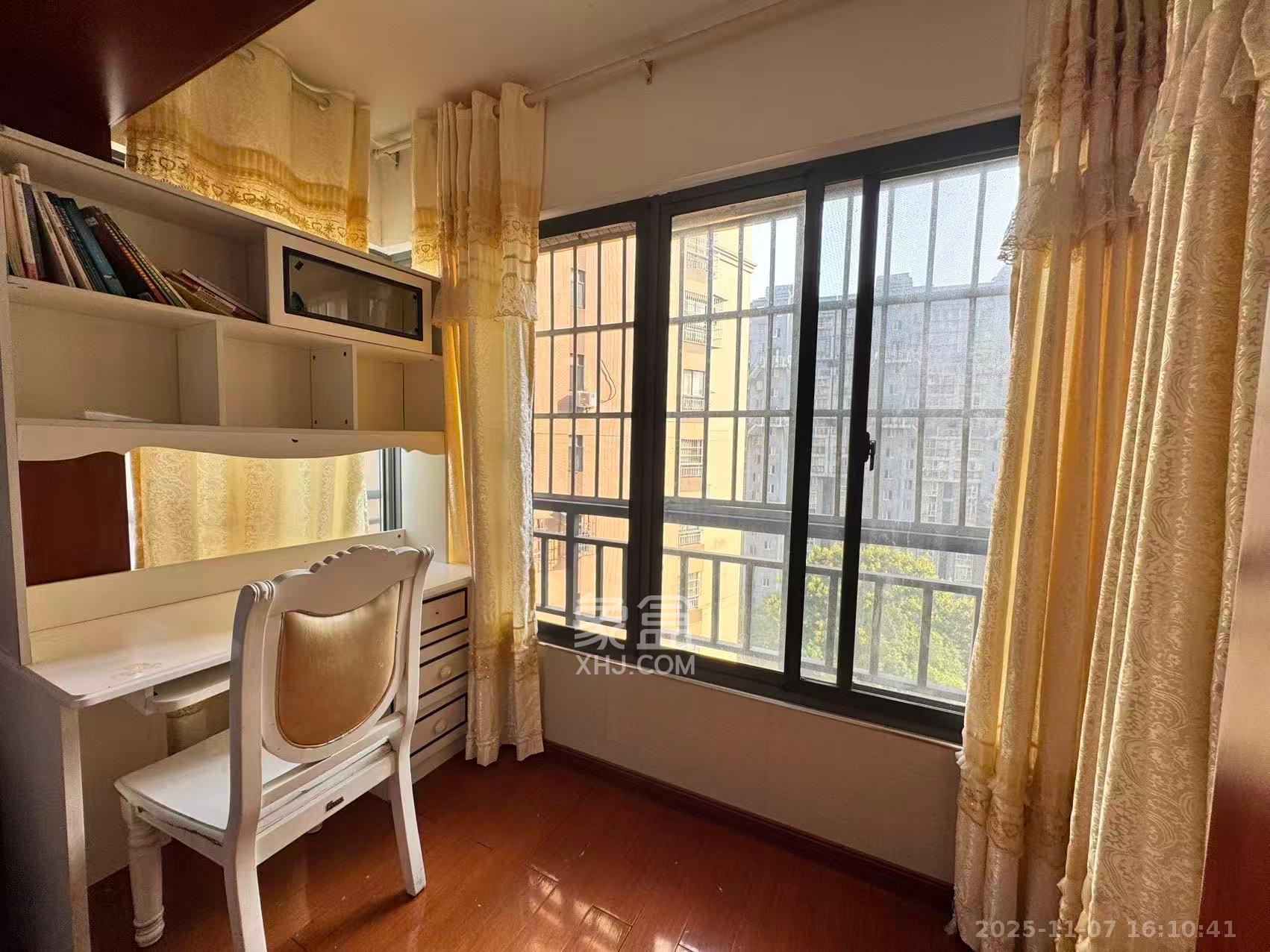 上峰苑(兰亭玥岛) 2室1厅1卫 2000.0元/月 上峰苑(兰亭玥岛) 2室1厅1卫 2000.0元/月室内图