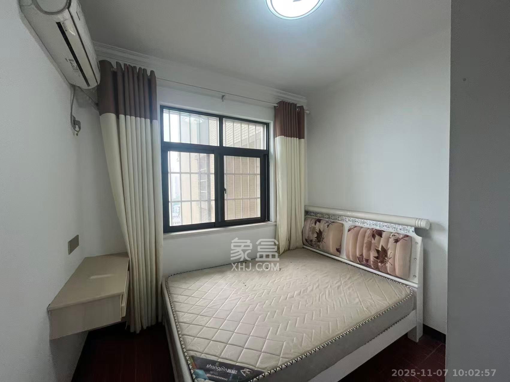 景塘家园  3室2厅1卫    2200.0元/月室内图