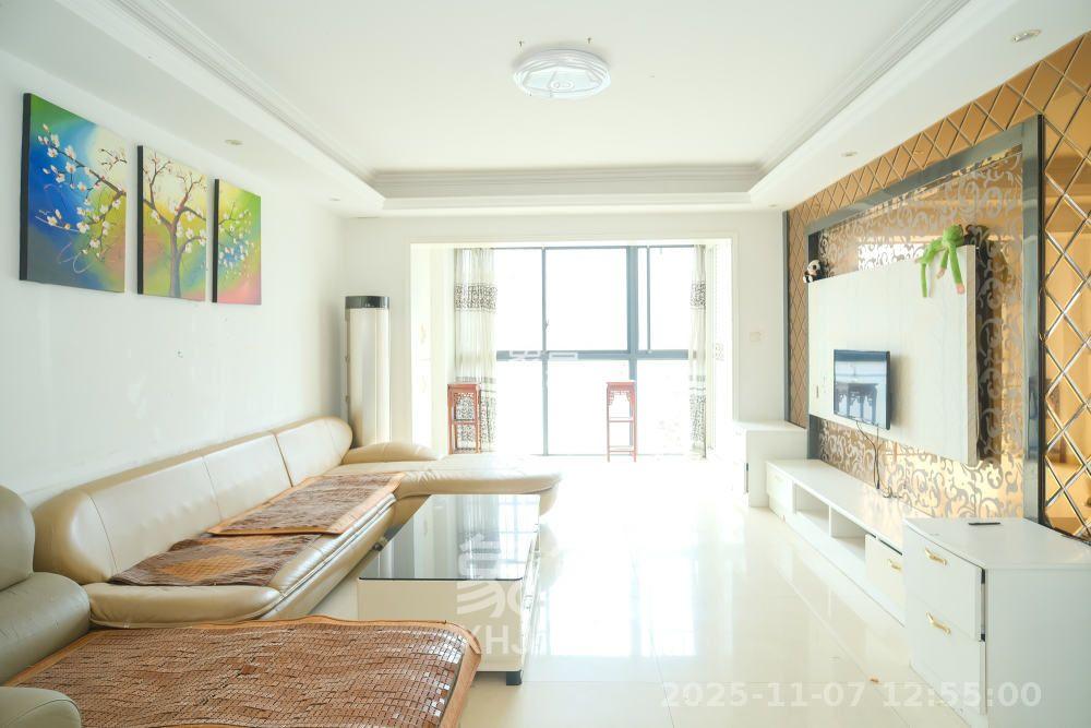 盛地尊域 1室2厅1卫 2000.0元/月 盛地尊域 1室2厅1卫 2000.0元/月室内图