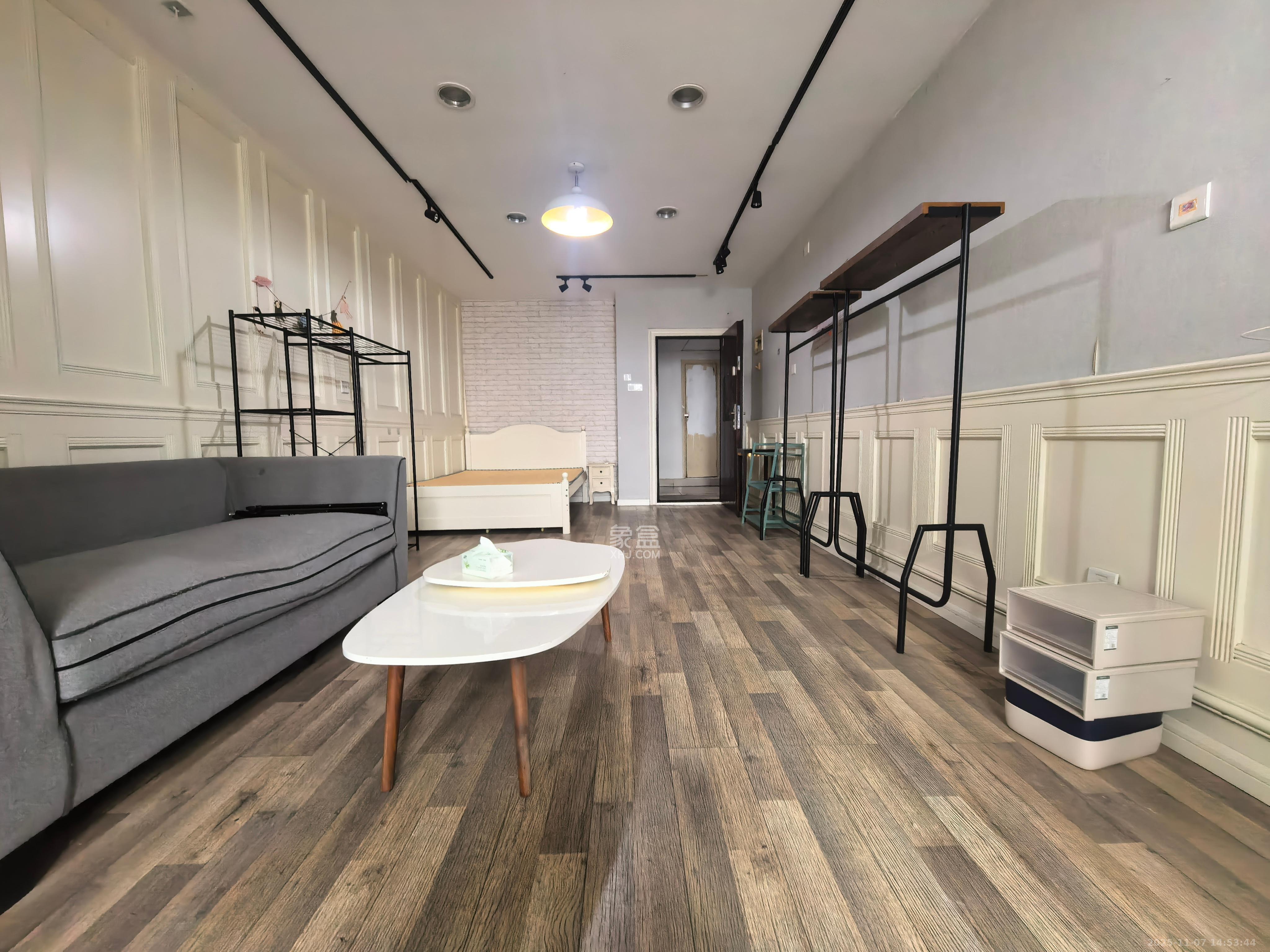 东一国际 1室1厅1卫 1600.0元/月 东一国际 1室1厅1卫 1600.0元/月室内图