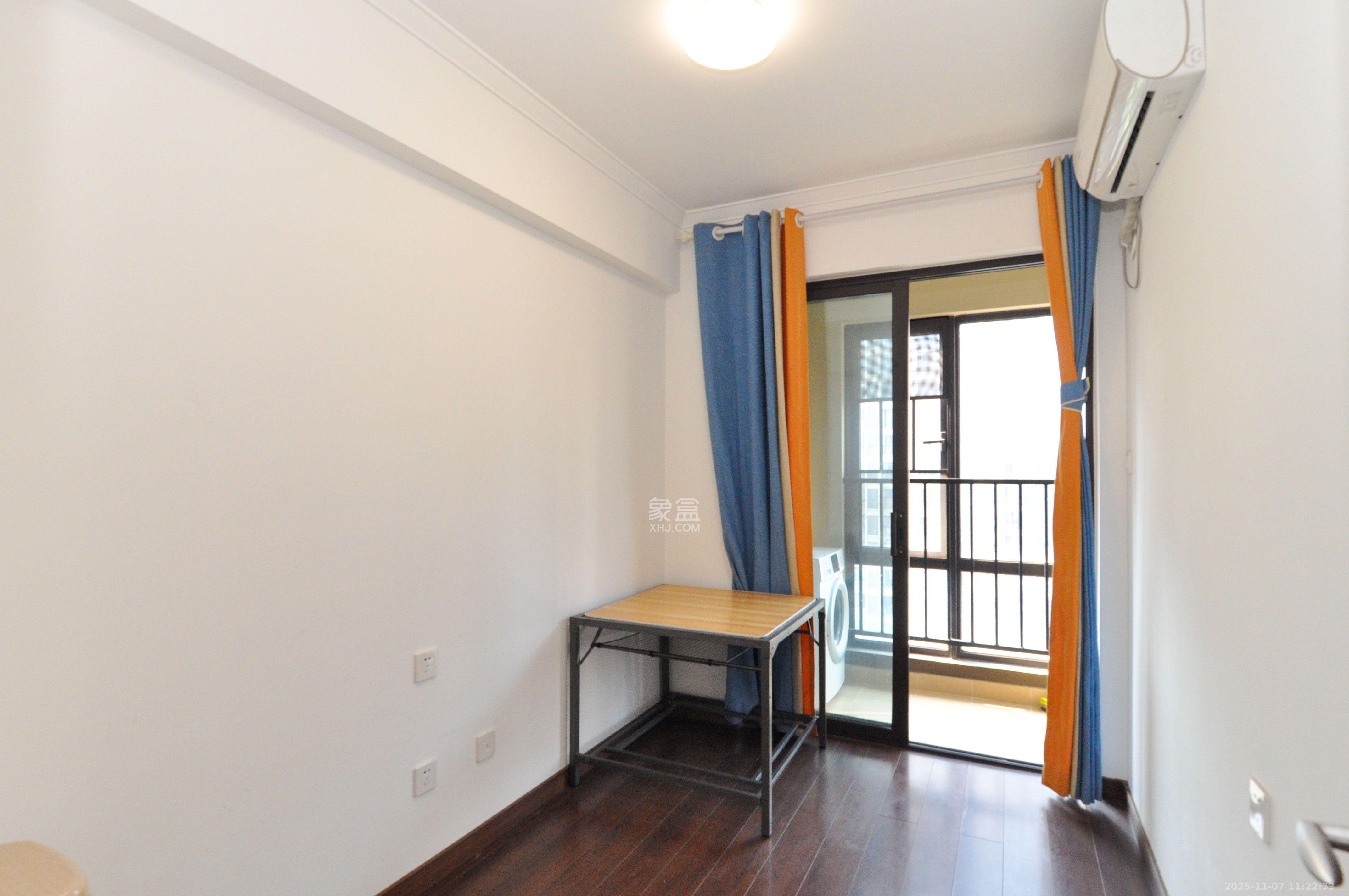 万科里梅溪郡 1室0厅0卫 3800.0元/月 万科里梅溪郡 1室0厅0卫 3800.0元/月室内图