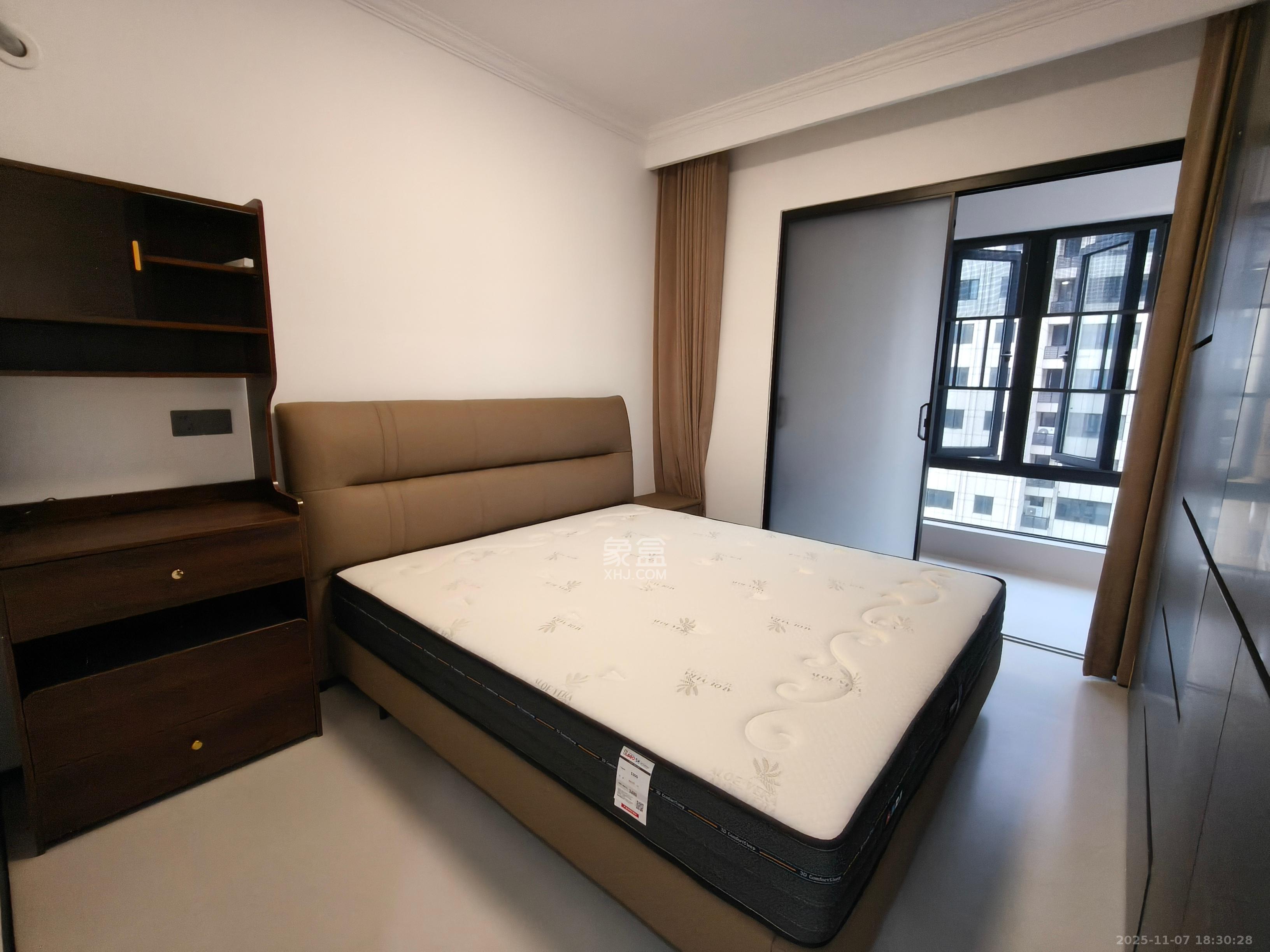 建投象山国际 3室2厅2卫 3500.0元/月 建投象山国际 3室2厅2卫 3500.0元/月室内图