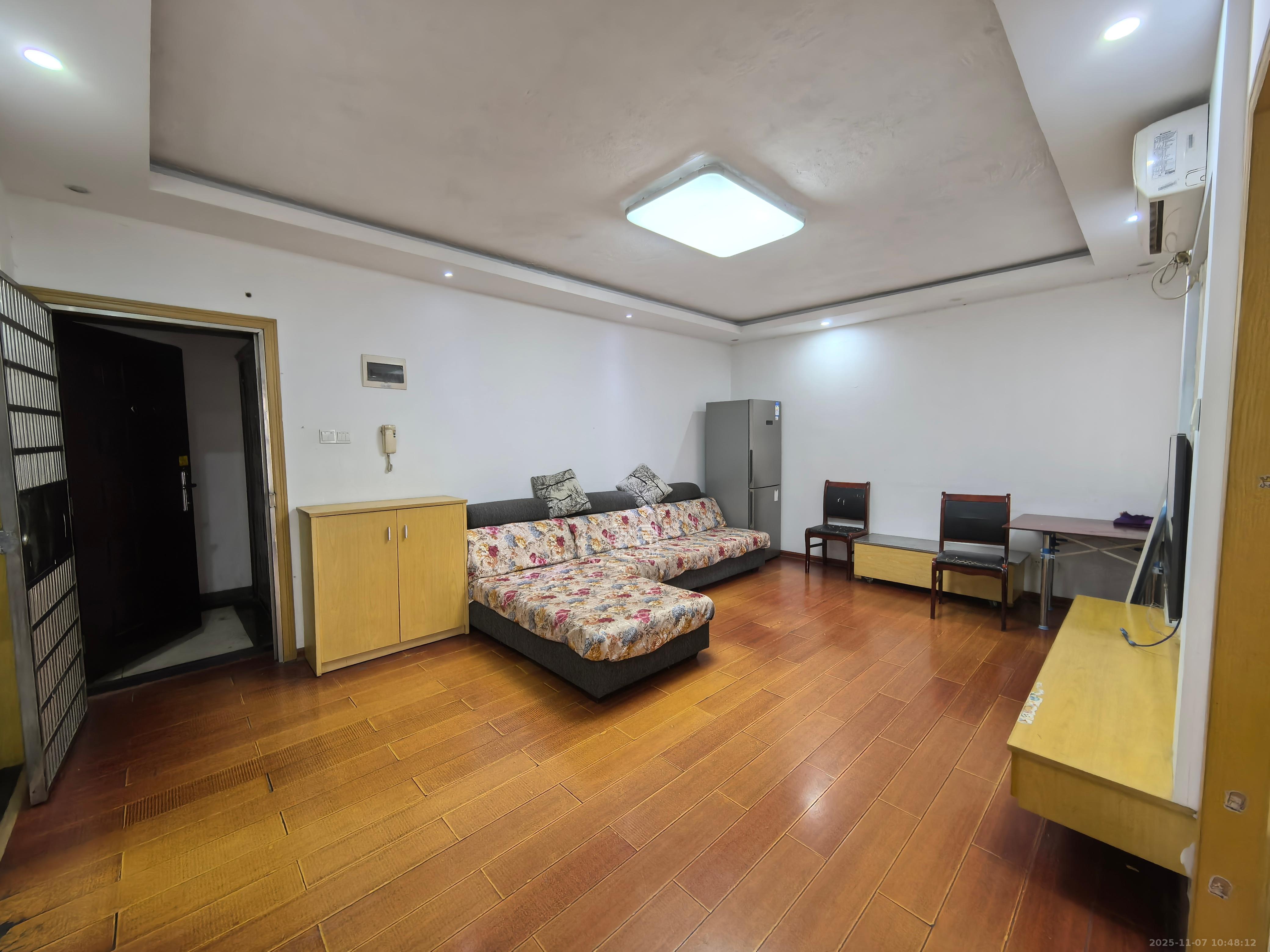 天凯东苑 2室1厅1卫 1600.0元/月 天凯东苑 2室1厅1卫 1600.0元/月室内图