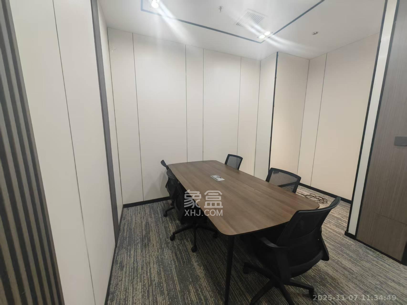 京武浪琴山三期（京武中心）  1室1厅1卫    8000.0元/月室内图