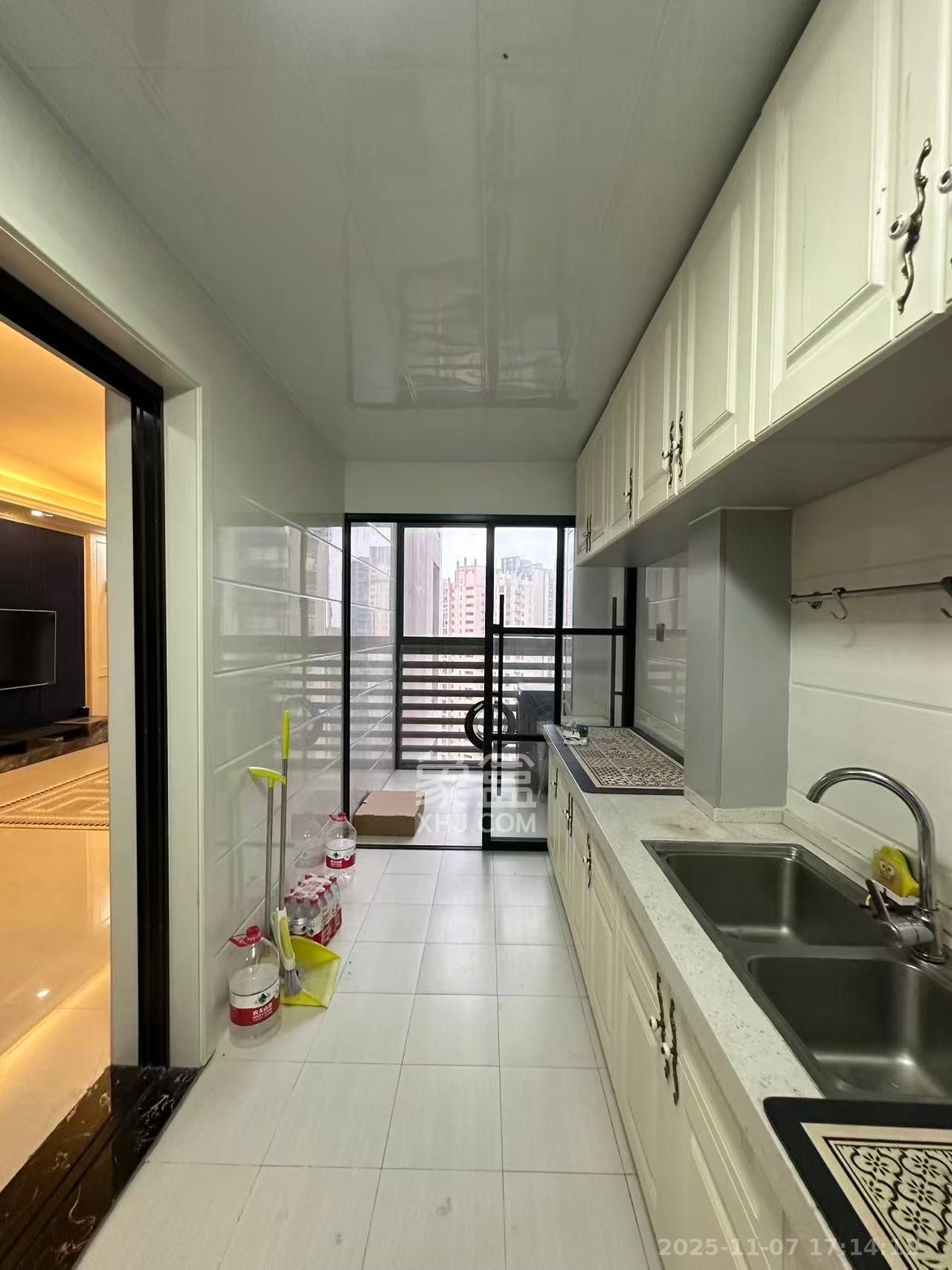 北辰三角洲E5区 3室1厅1卫 4800.0元/月 北辰三角洲E5区 3室1厅1卫 4800.0元/月室内图