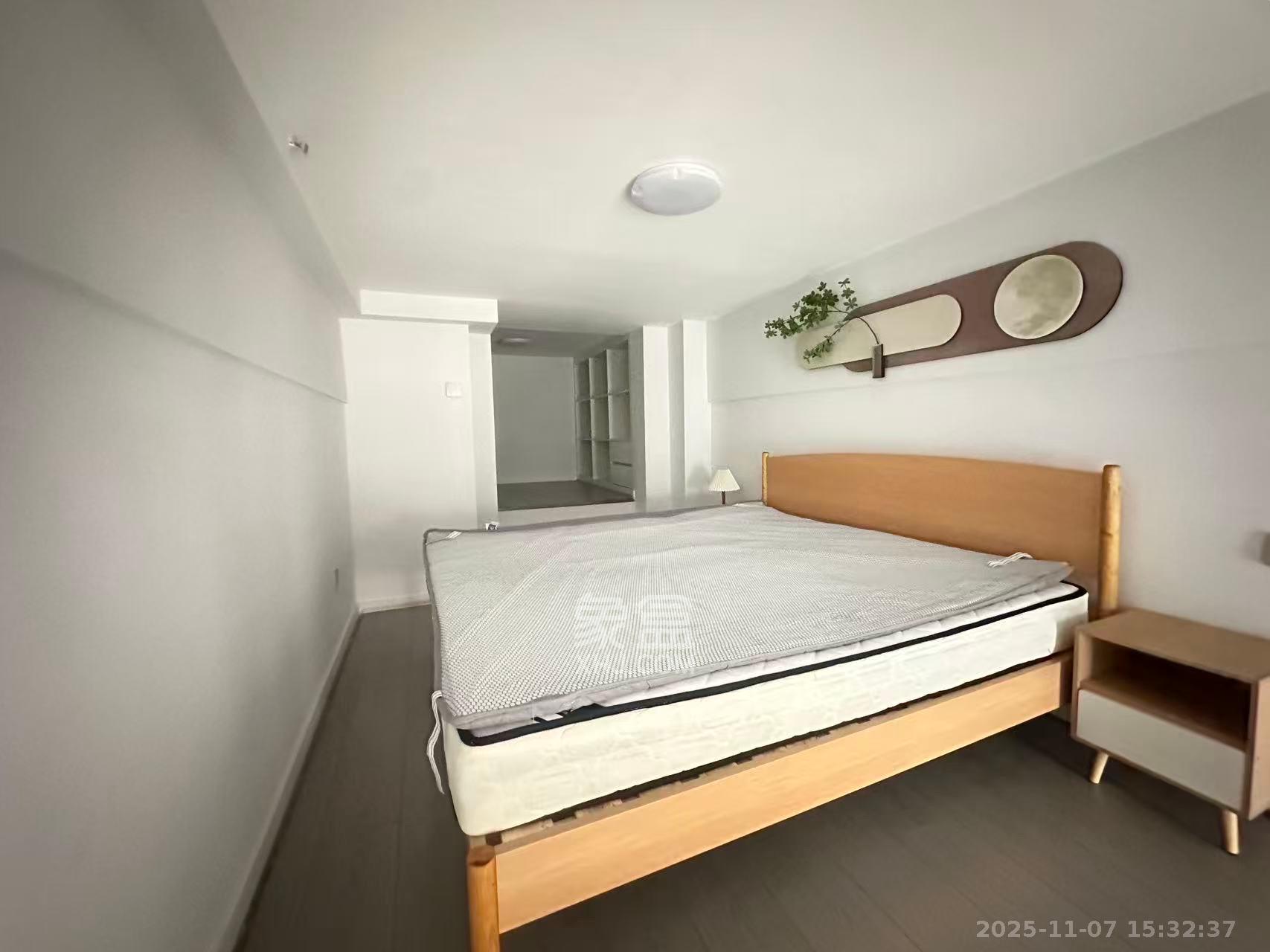 珠江花城好世界  1室0厅0卫    2000.0元/月室内图