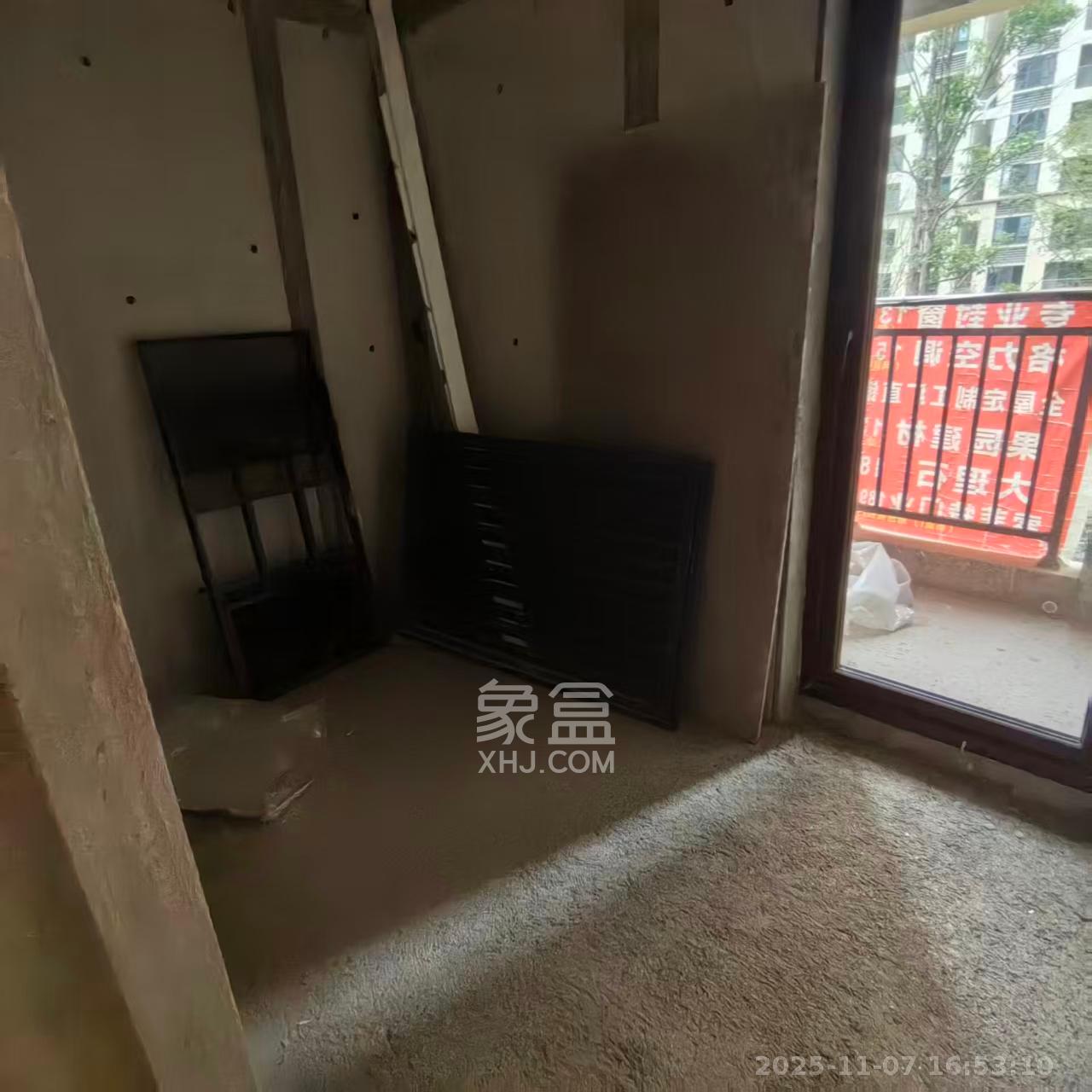 兴进珺府 3室2厅2卫 1200.0元/月 兴进珺府 3室2厅2卫 1200.0元/月室内图