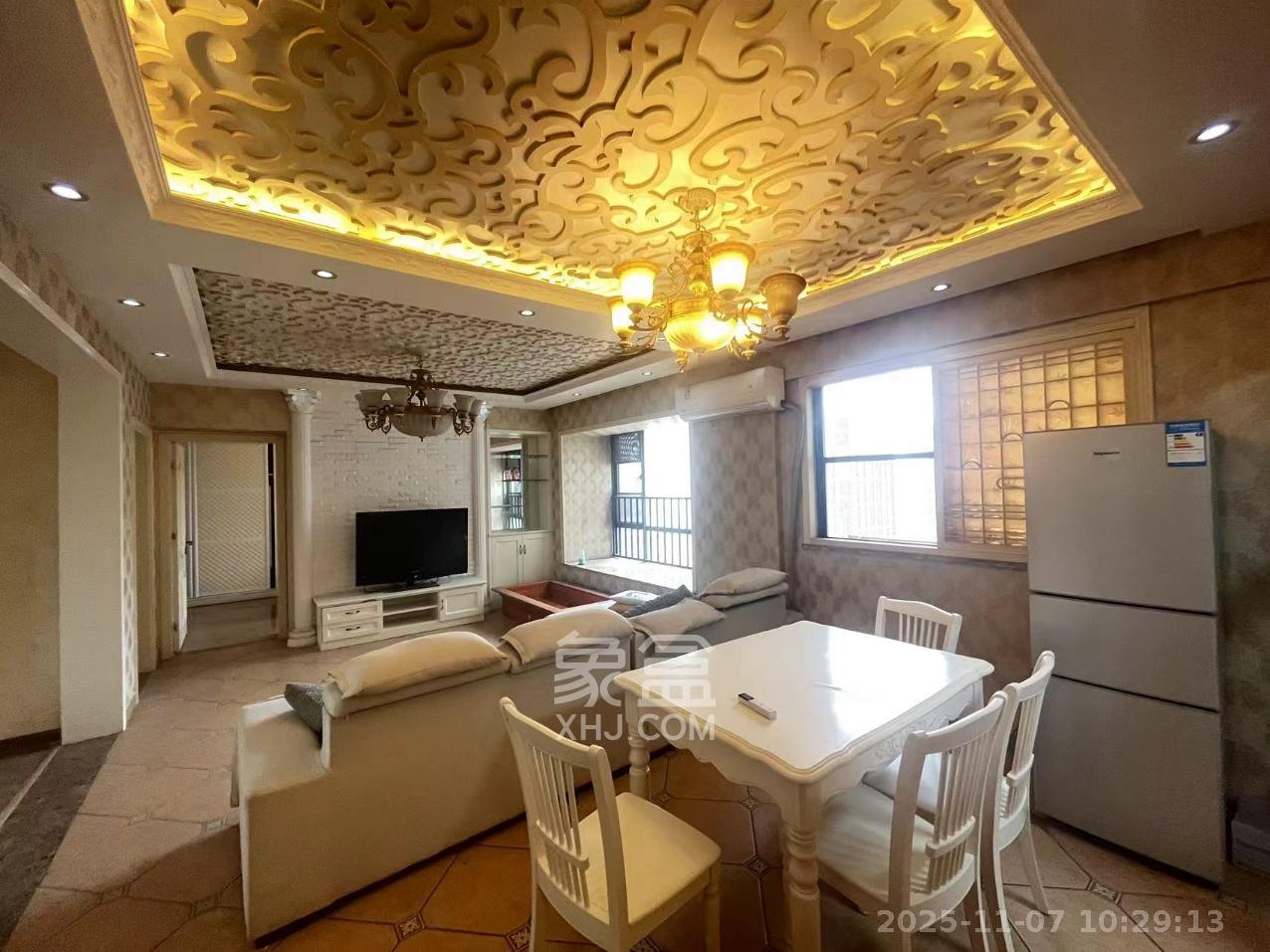 兰亭优壳（隽峰苑）  3室2厅1卫    2700.0元/月室内图