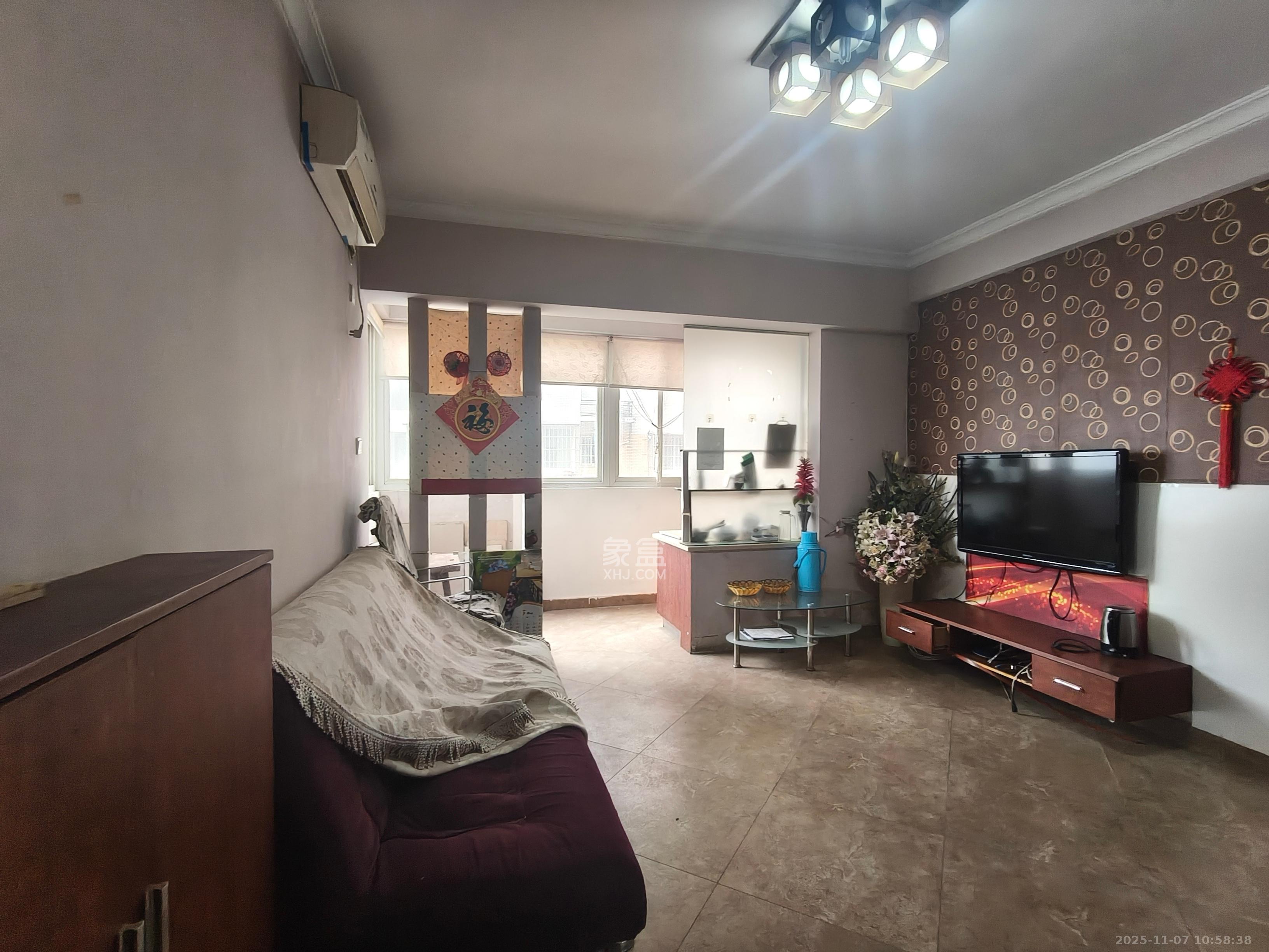 筑梦园 1室1厅1卫 1400.0元/月 筑梦园 1室1厅1卫 1400.0元/月室内图