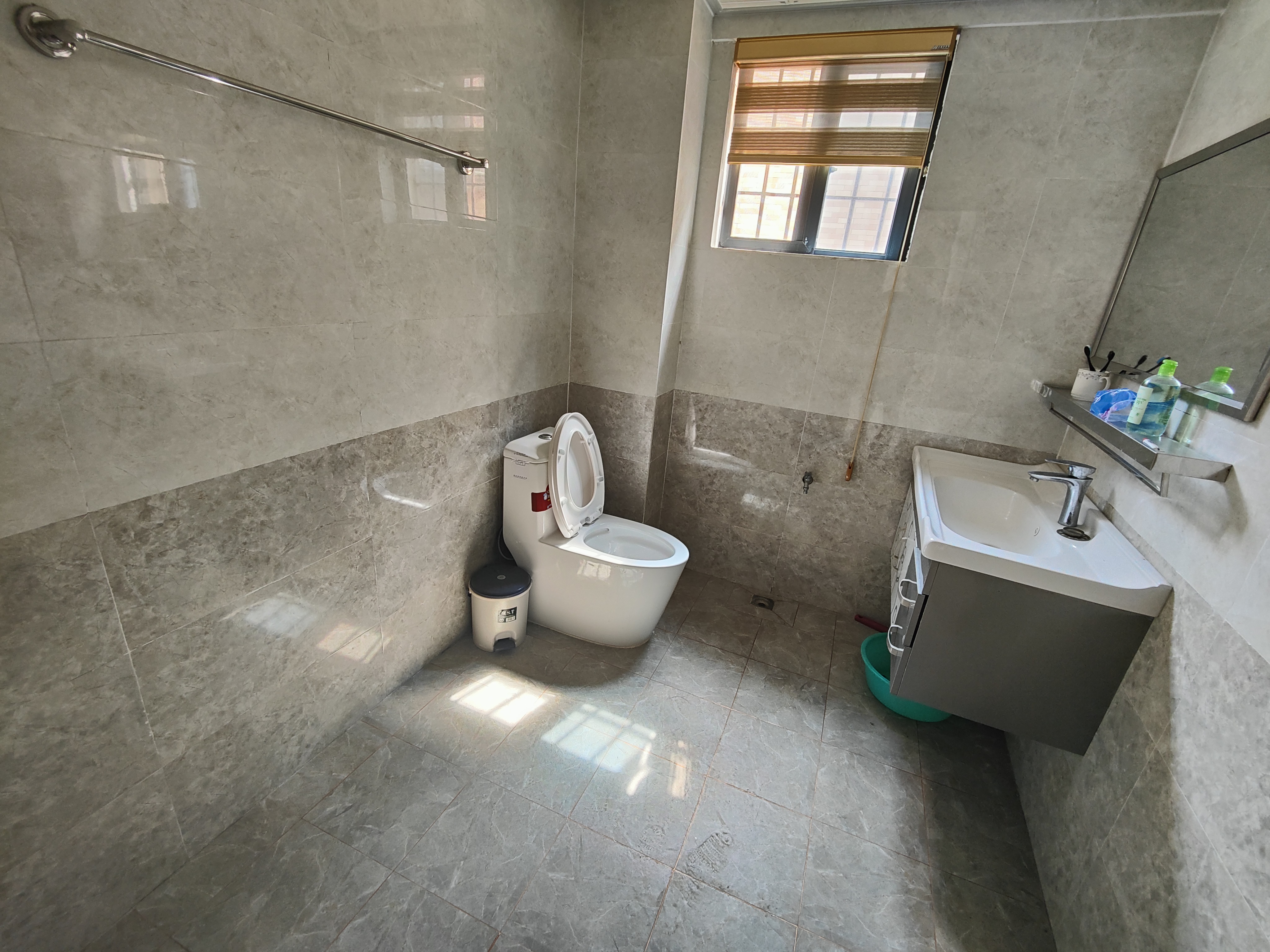 富怡别墅  8室3厅5卫    13000.0元/月室内图