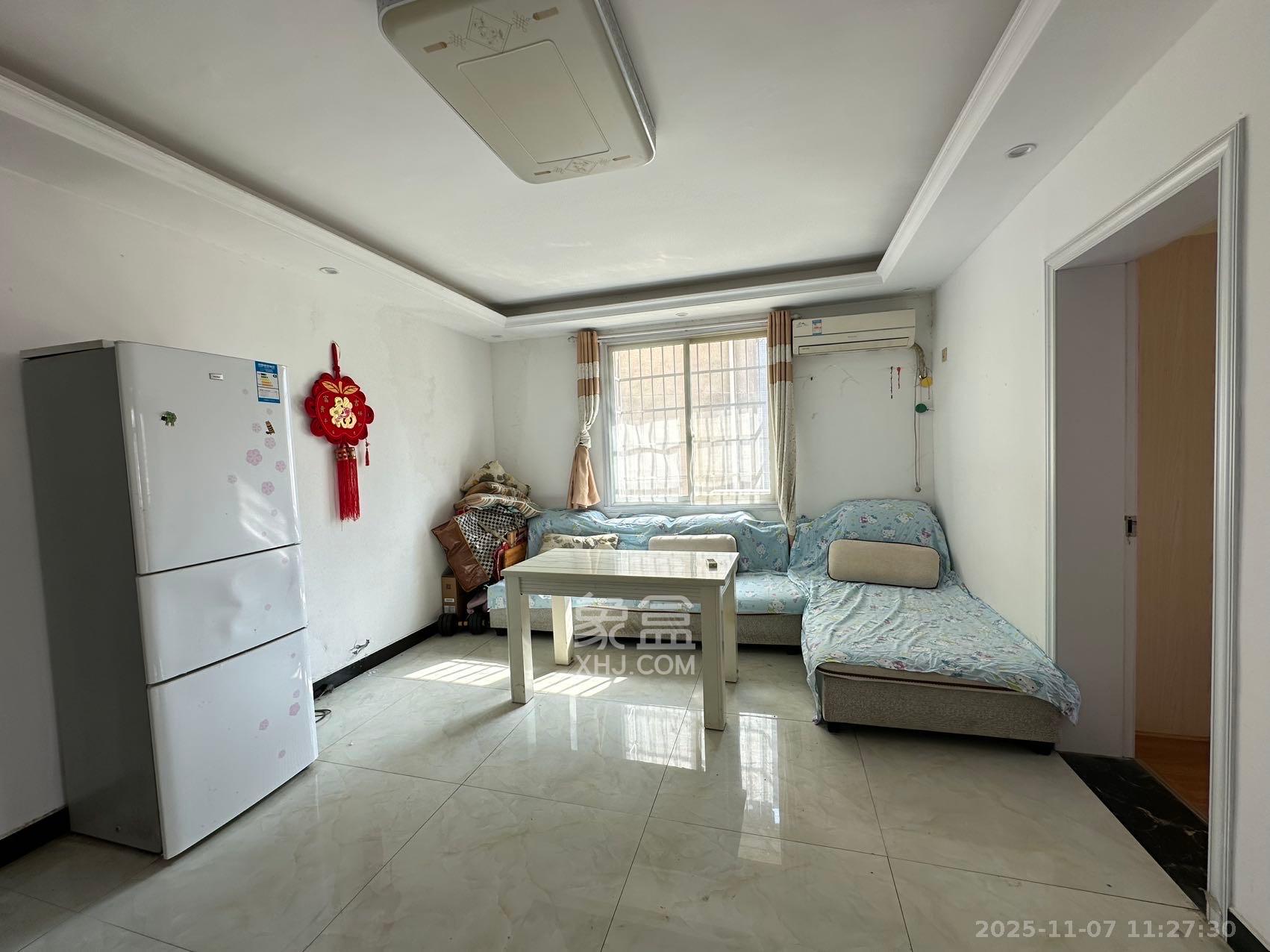 彭家井散盘  3室2厅1卫    2500.0元/月