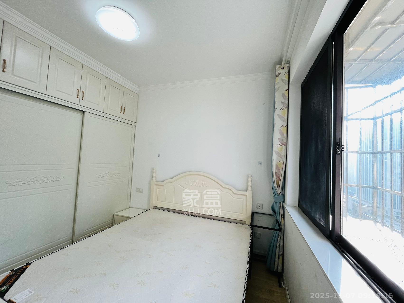 嘉顺苑 2室2厅1卫 2300.0元/月 嘉顺苑 2室2厅1卫 2300.0元/月室内图