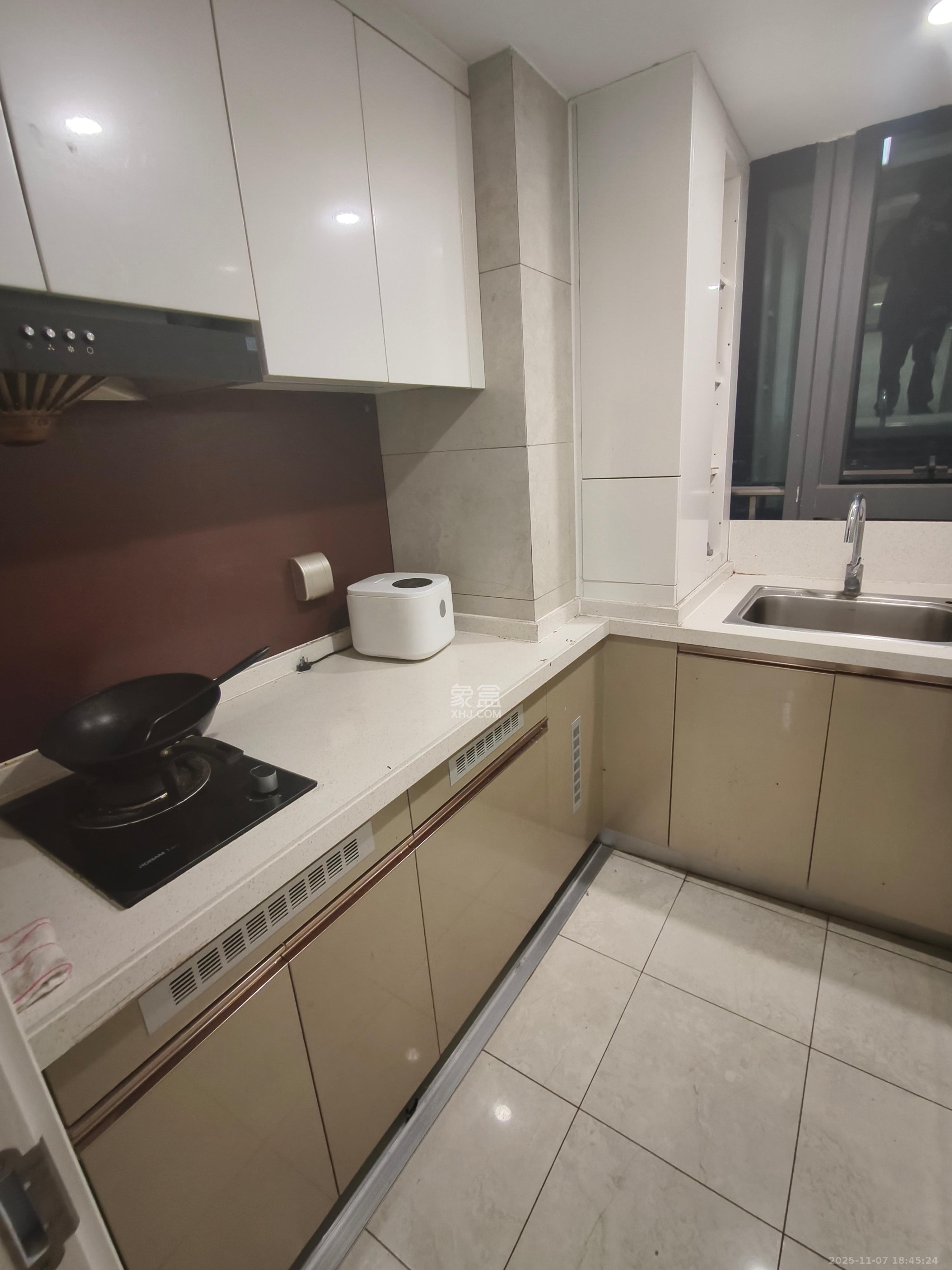 华远华时代  1室0厅0卫    5000.0元/月室内图