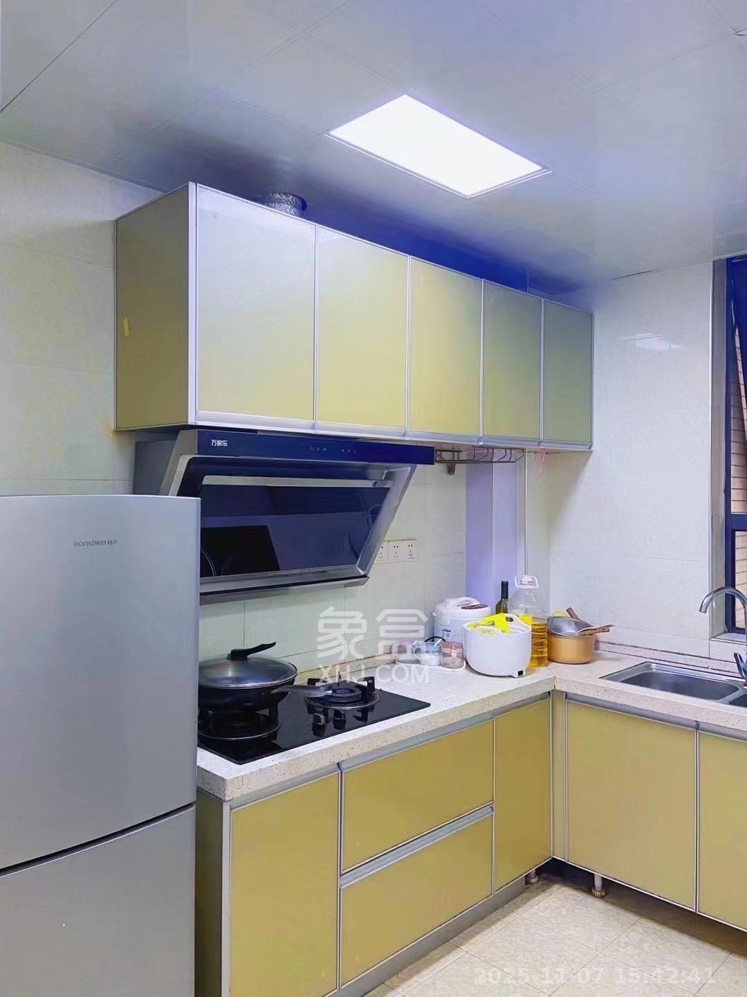 长盛岚庭 1室1厅1卫 2000.0元/月 长盛岚庭 1室1厅1卫 2000.0元/月室内图