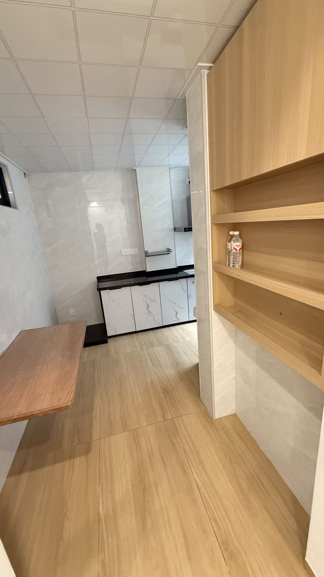 琼山食品厂宿舍  3室2厅1卫    90.0万客厅