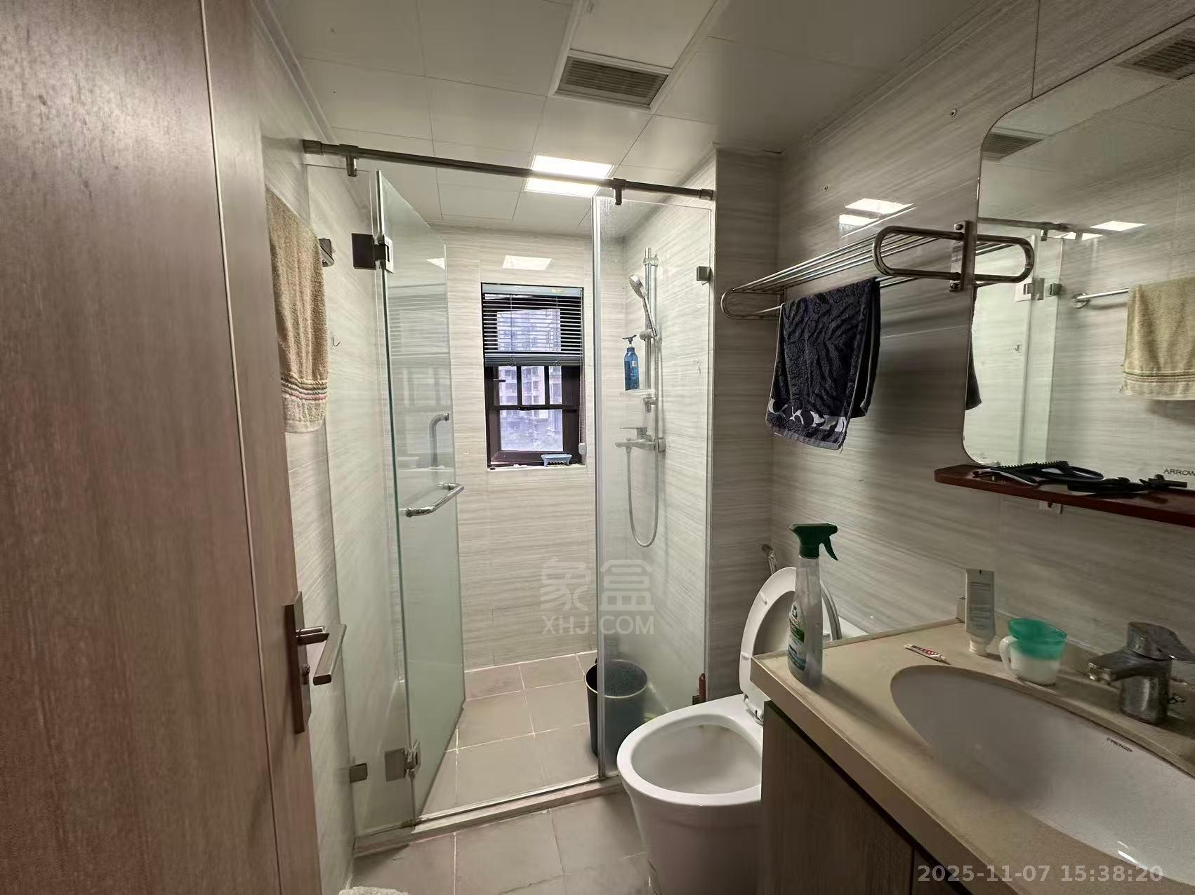 美的翰城  4室2厅2卫    2200.0元/月室内图