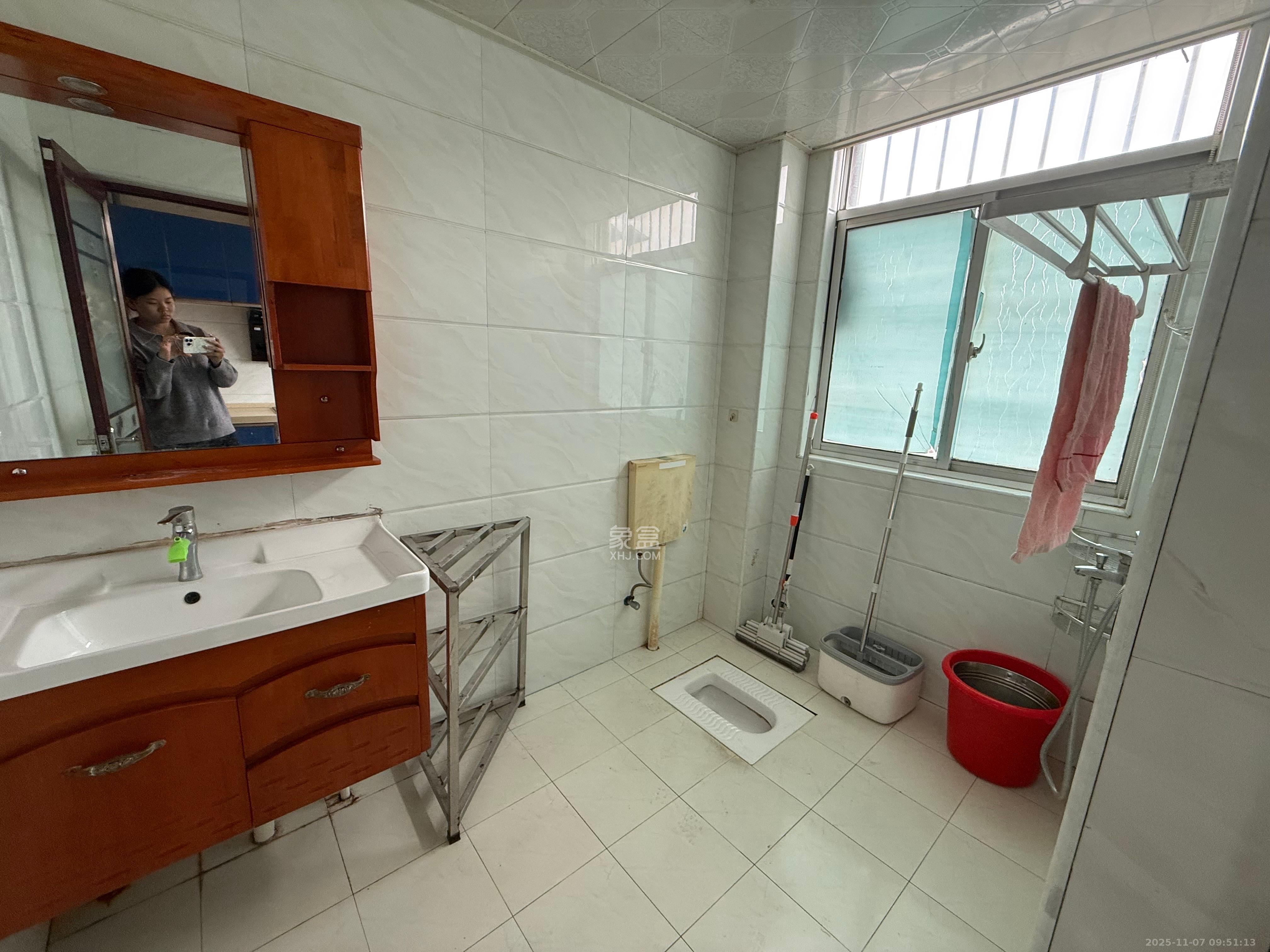 先锋新宇 2室2厅1卫 1600.0元/月 先锋新宇 2室2厅1卫 1600.0元/月室内图