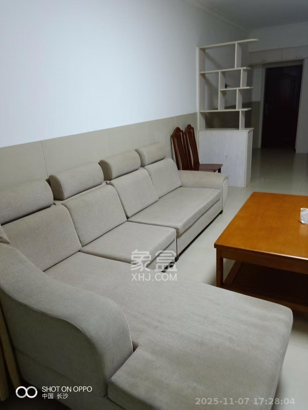 星城新宇黎雅苑  2室1厅1卫    1600.0元/月