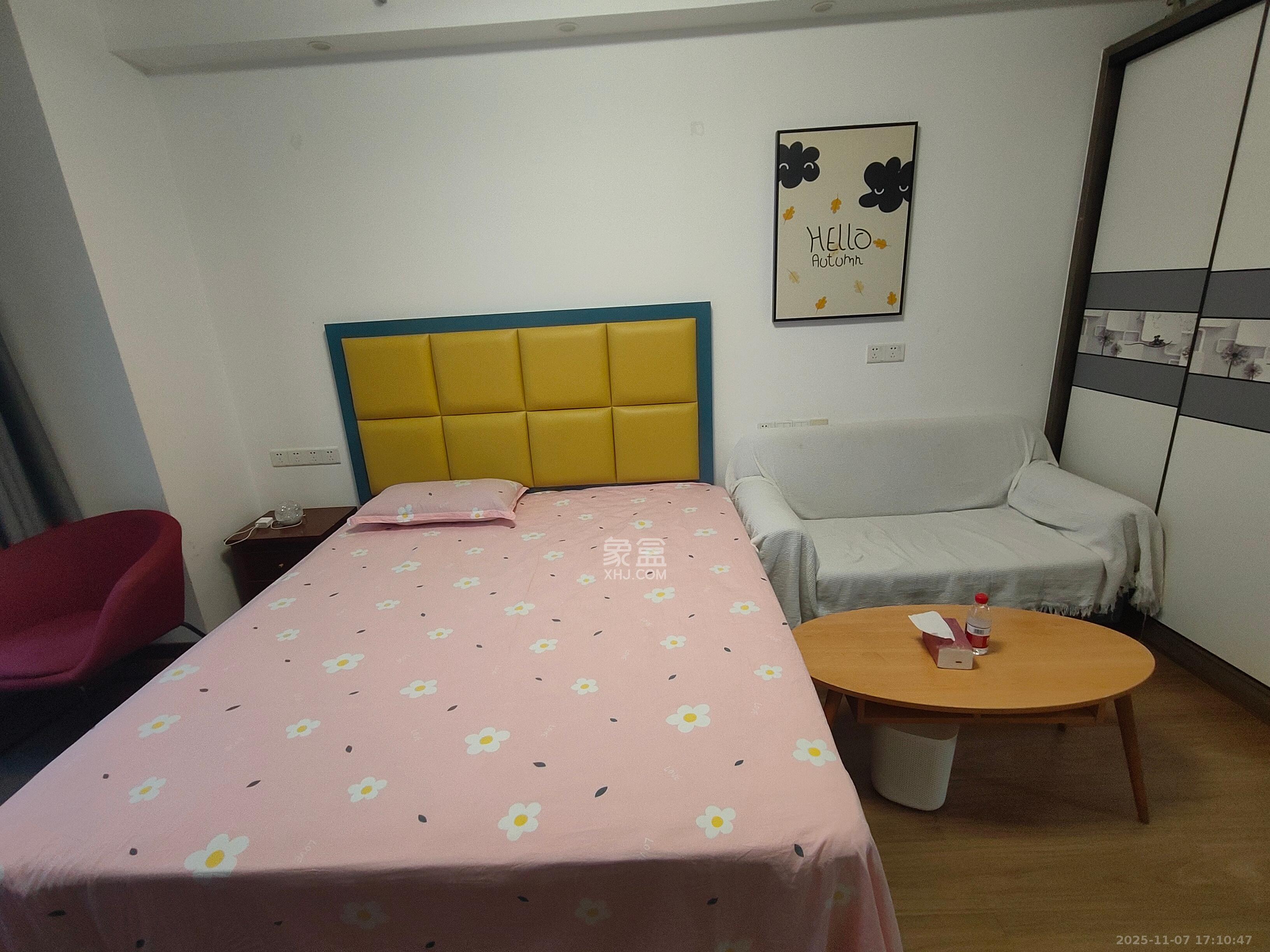 金科时代中心 1室1厅1卫 1300.0元/月 金科时代中心 1室1厅1卫 1300.0元/月室内图