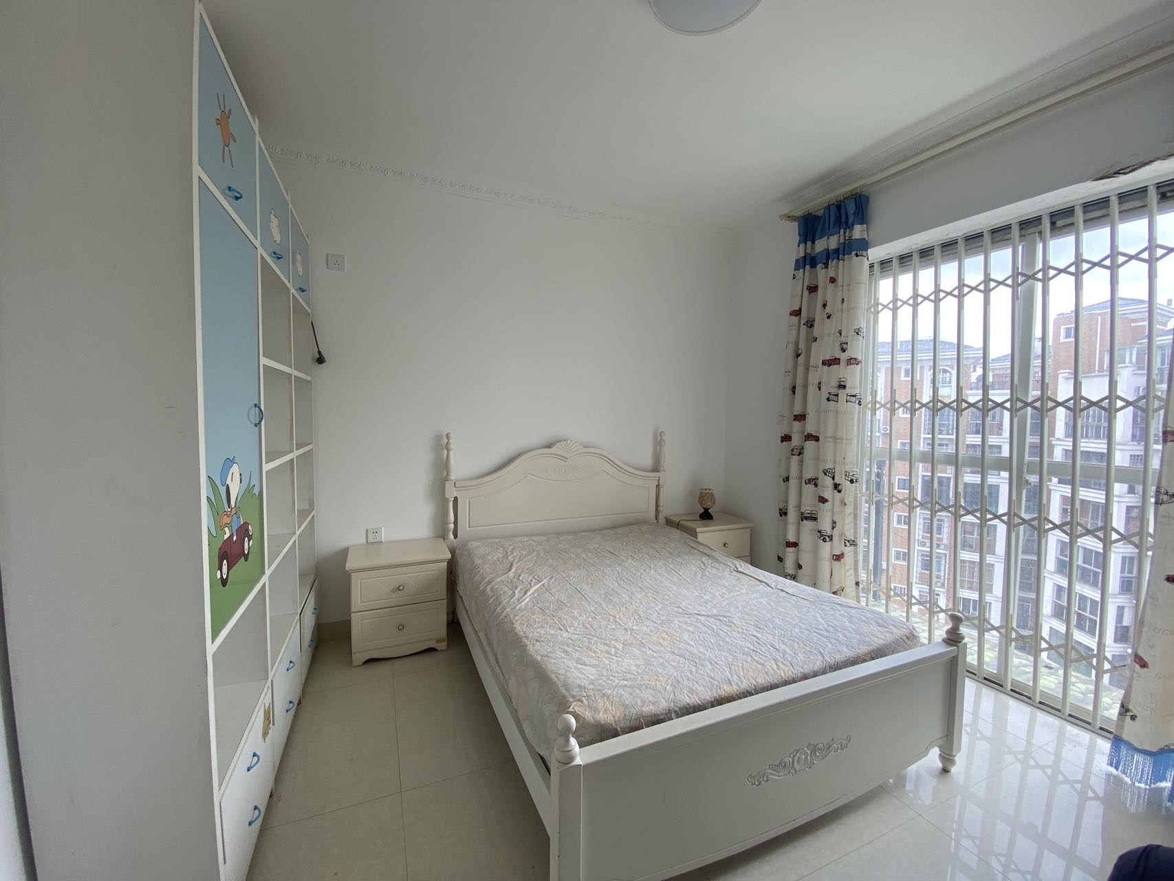 帝和华庭  2室1厅1卫    2300.0元/月室内图