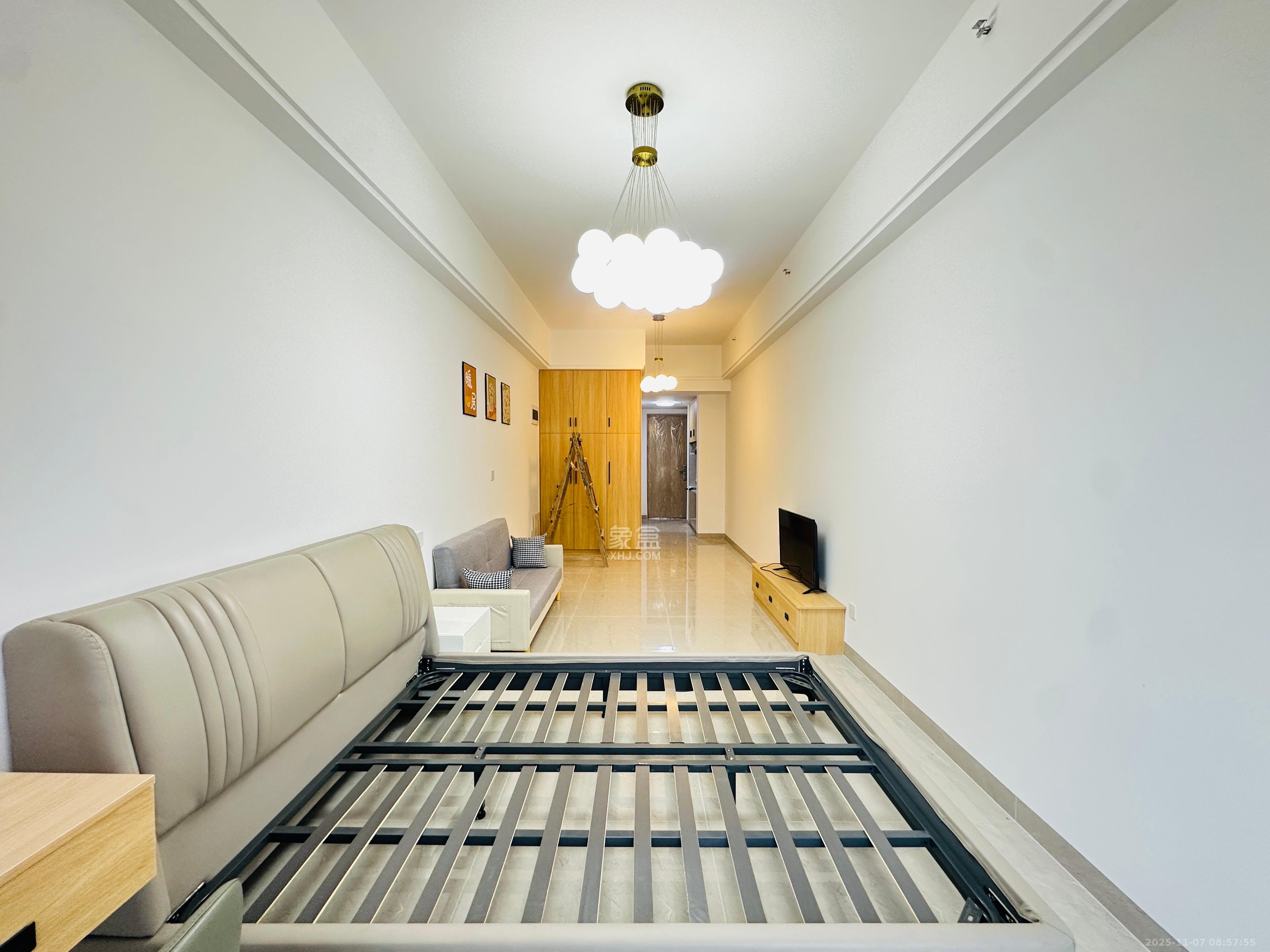 新力铂园(江山云著) 1室1厅1卫 1800.0元/月 新力铂园(江山云著) 1室1厅1卫 1800.0元/月室内图