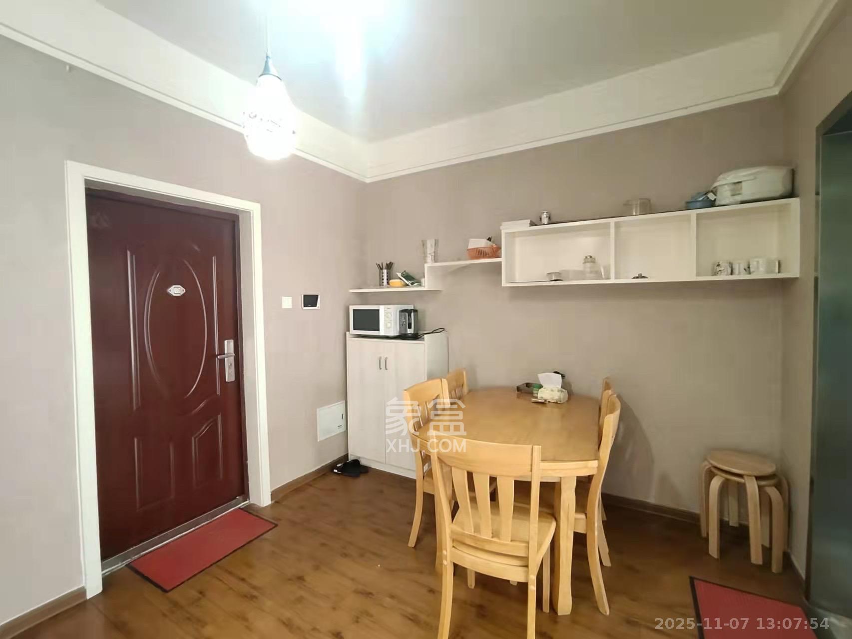 金房奥斯卡  2室1厅1卫    2200.0元/月室内图