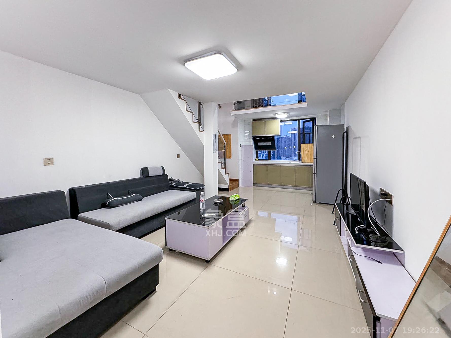 艾美潇湘  1室1厅1卫    21.8万