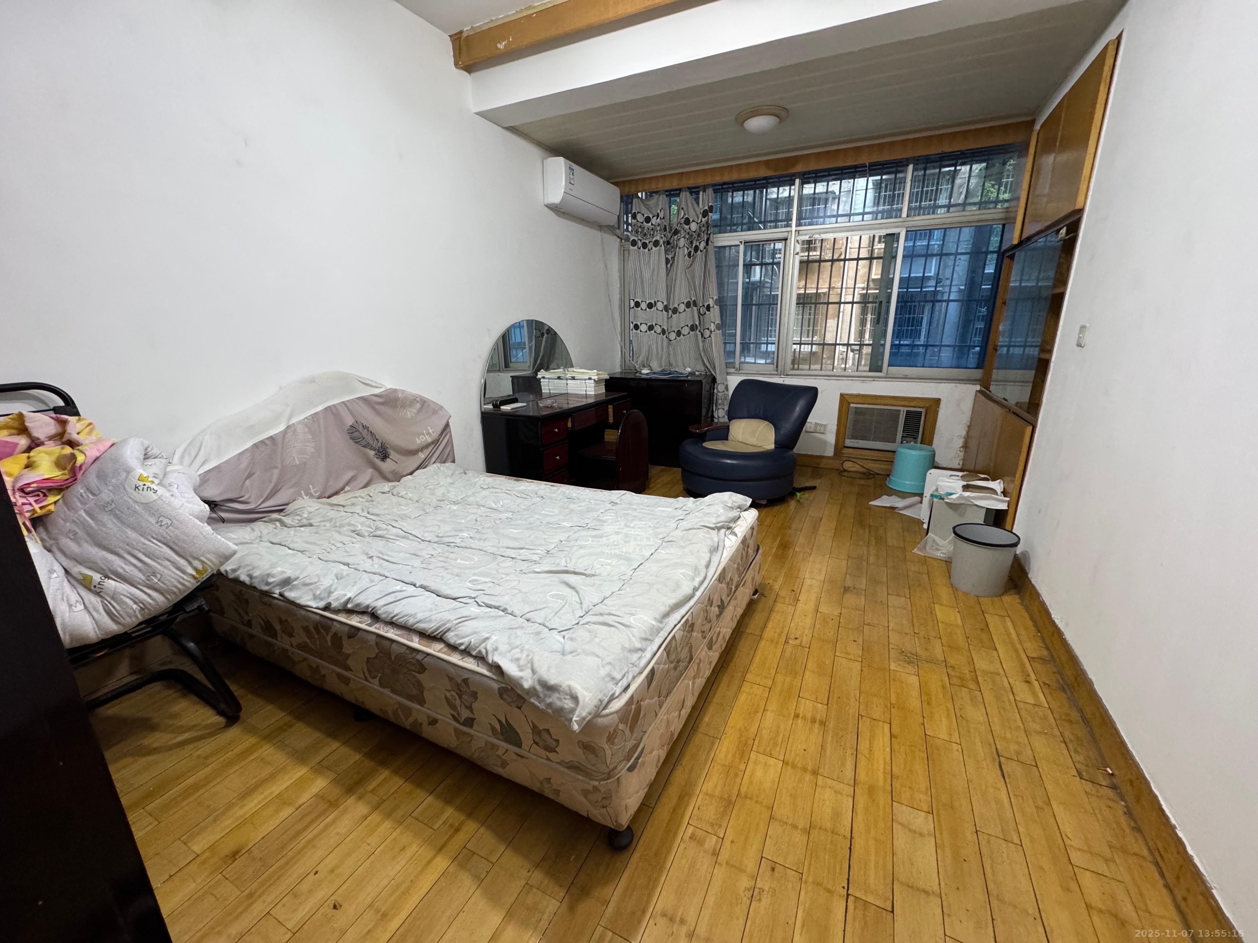 燕子岭宿舍燕子岭正街28号 1室1厅1卫 1650.0元/月 燕子岭宿舍燕子岭正街28号 1室1厅1卫 1650.0元/月室内图