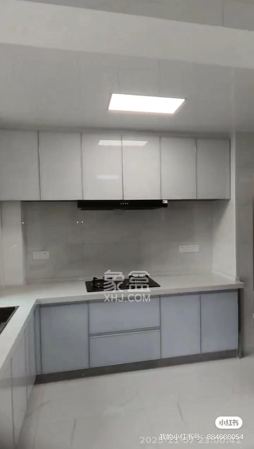 云和华府  3室2厅2卫    3000.0元/月室内图