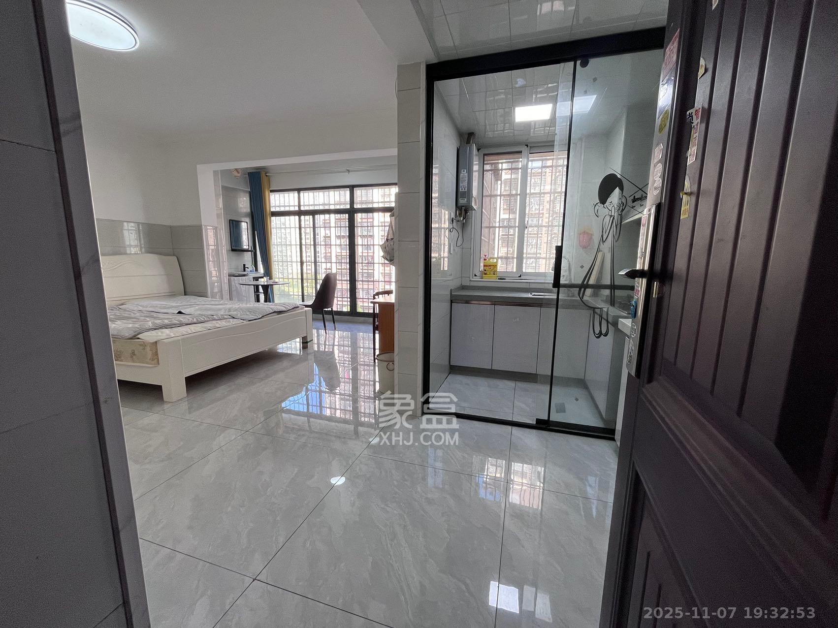 桥头家苑一期  1室0厅1卫    1100.0元/月室内图