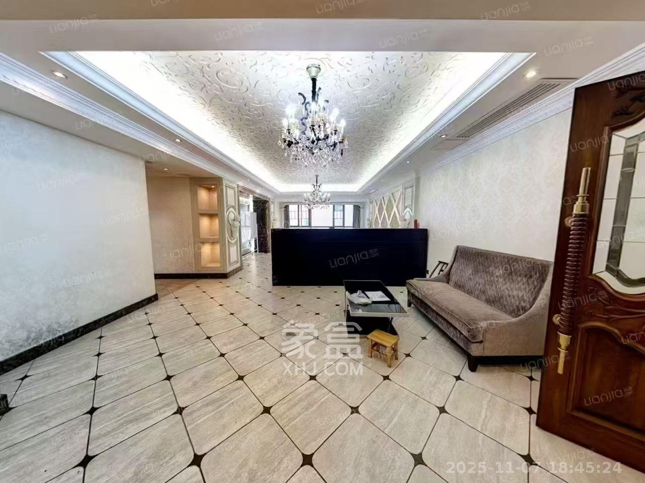 上城金都 3室2厅2卫 5500.0元/月 上城金都 3室2厅2卫 5500.0元/月室内图