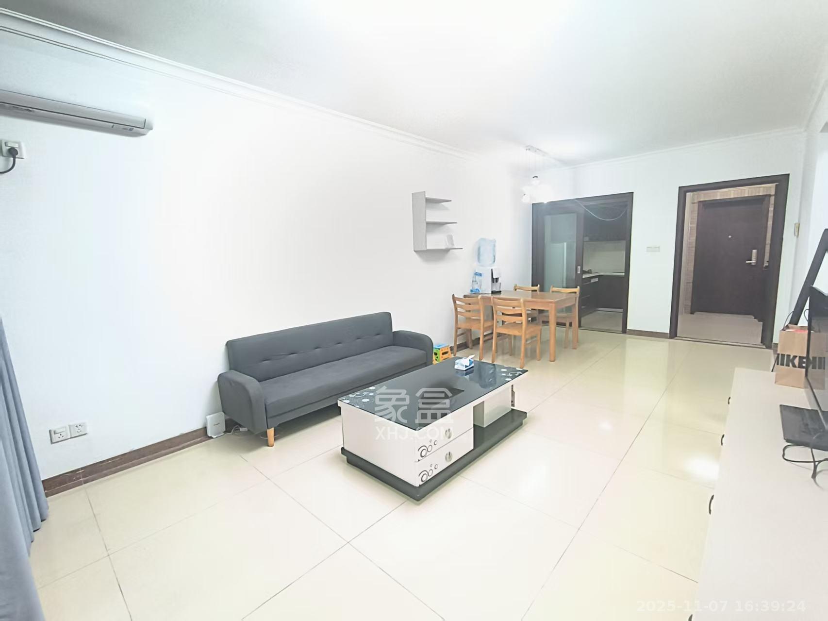 时代倾城一期 2室2厅1卫 1900.0元/月 时代倾城一期 2室2厅1卫 1900.0元/月室内图