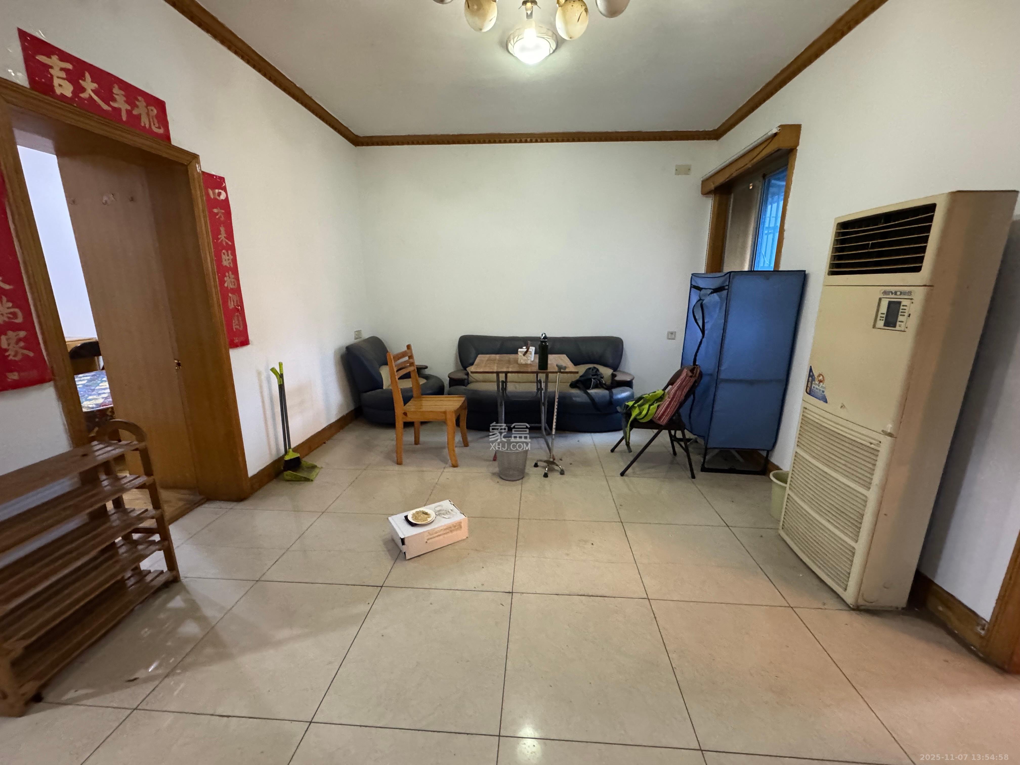 燕子岭宿舍燕子岭正街28号  1室1厅1卫    1650.0元/月