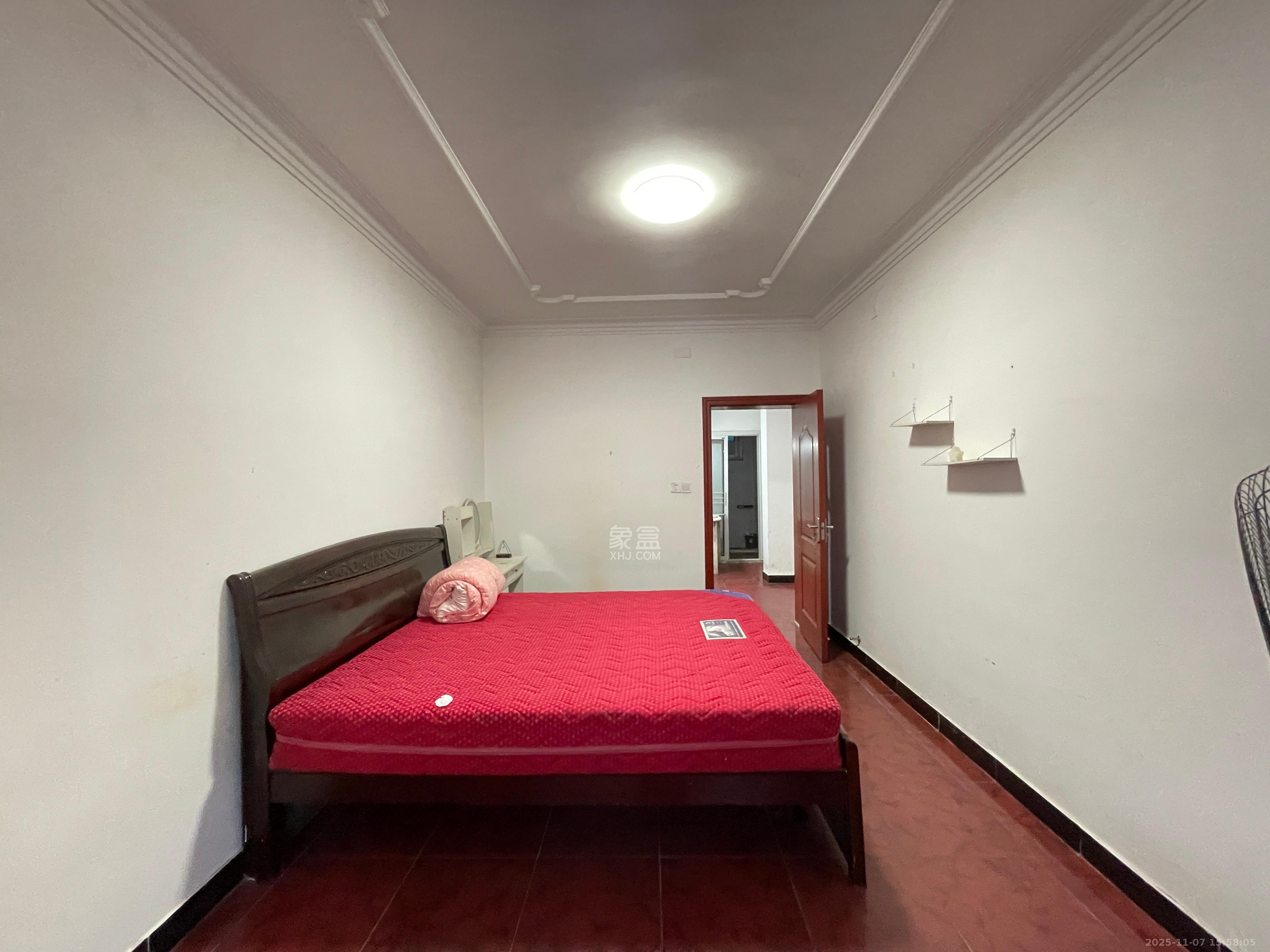 湘银公寓  2室2厅1卫    1500.0元/月室内图