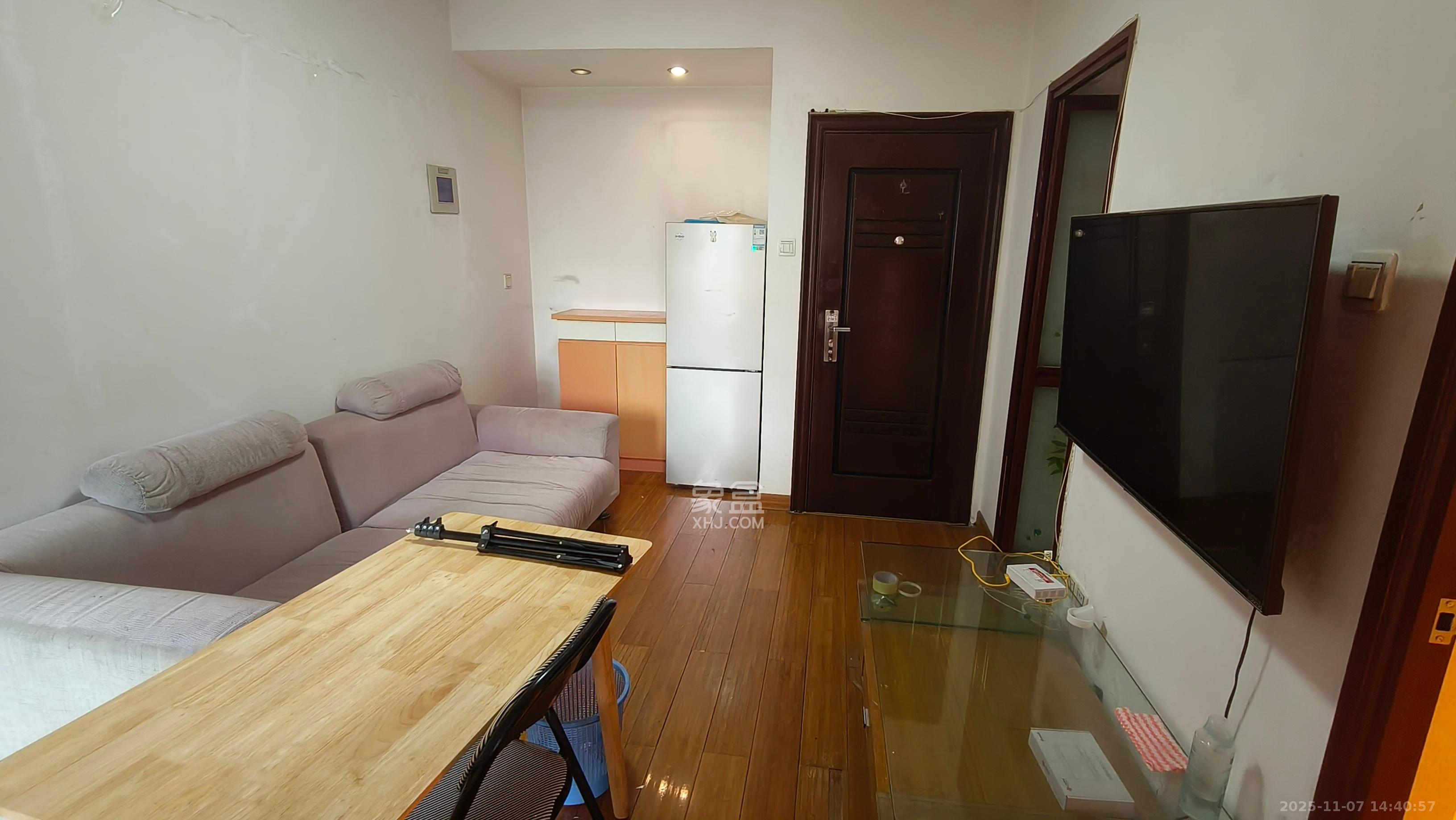 中江国际花城 1室1厅1卫 1700.0元/月 中江国际花城 1室1厅1卫 1700.0元/月室内图