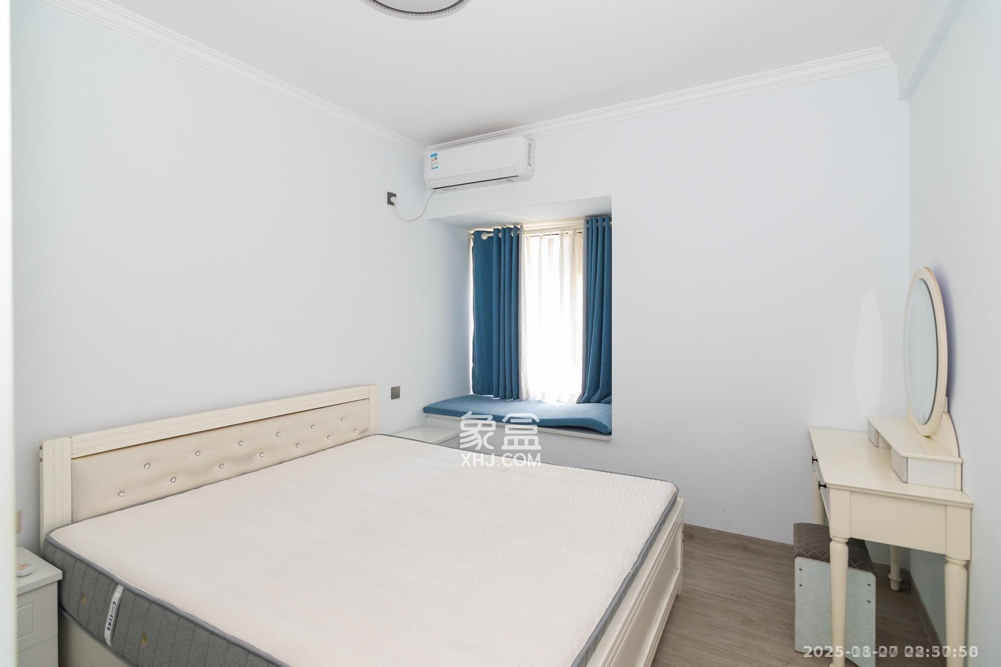 金地三千府(金地湖山樾、金地自在城) 3室2厅1卫 2000.0元/月 金地三千府(金地湖山樾、金地自在城) 3室2厅1卫 2000.0元/月室内图