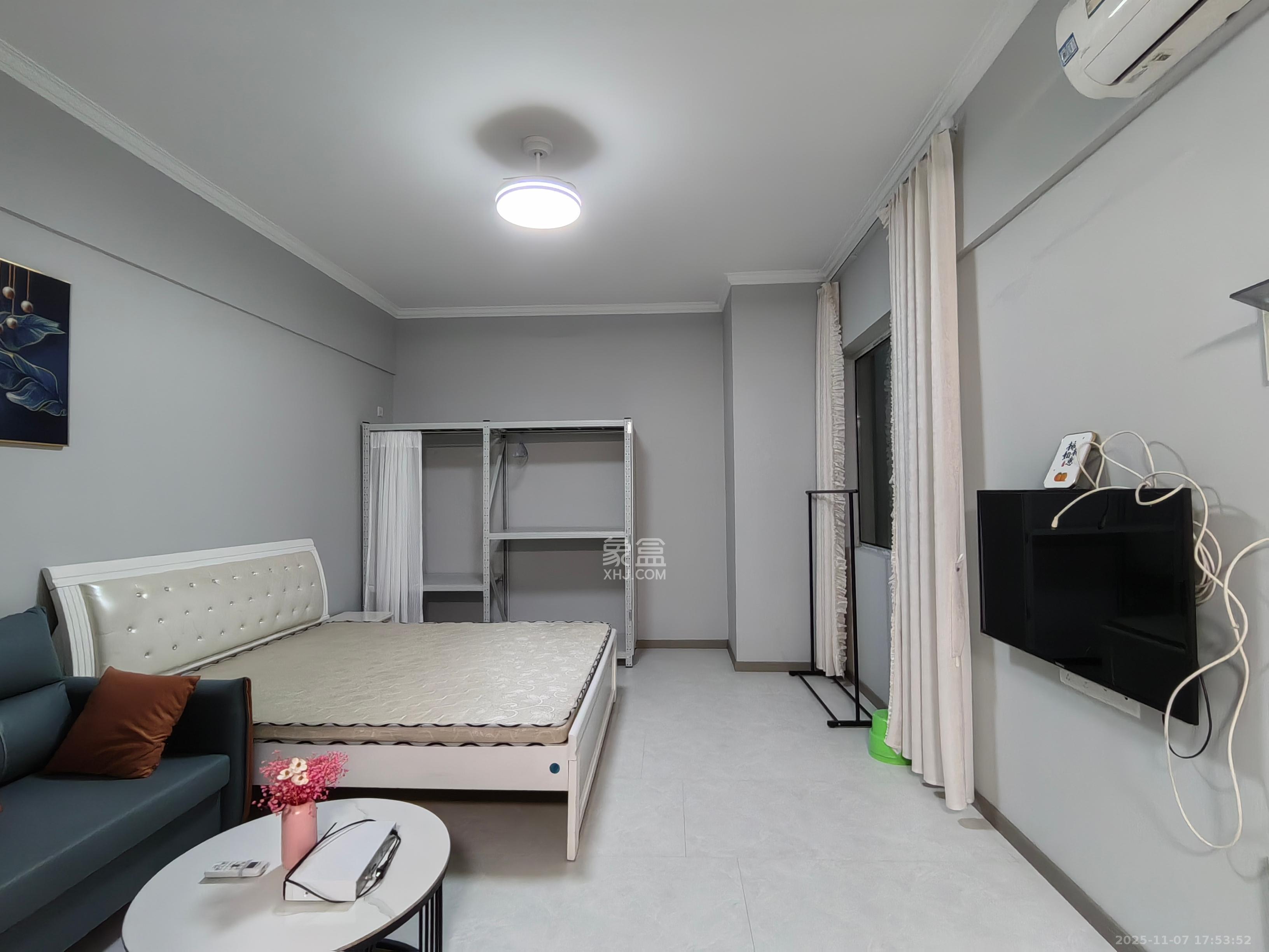 乐尚城  1室1厅1卫    1300.0元/月