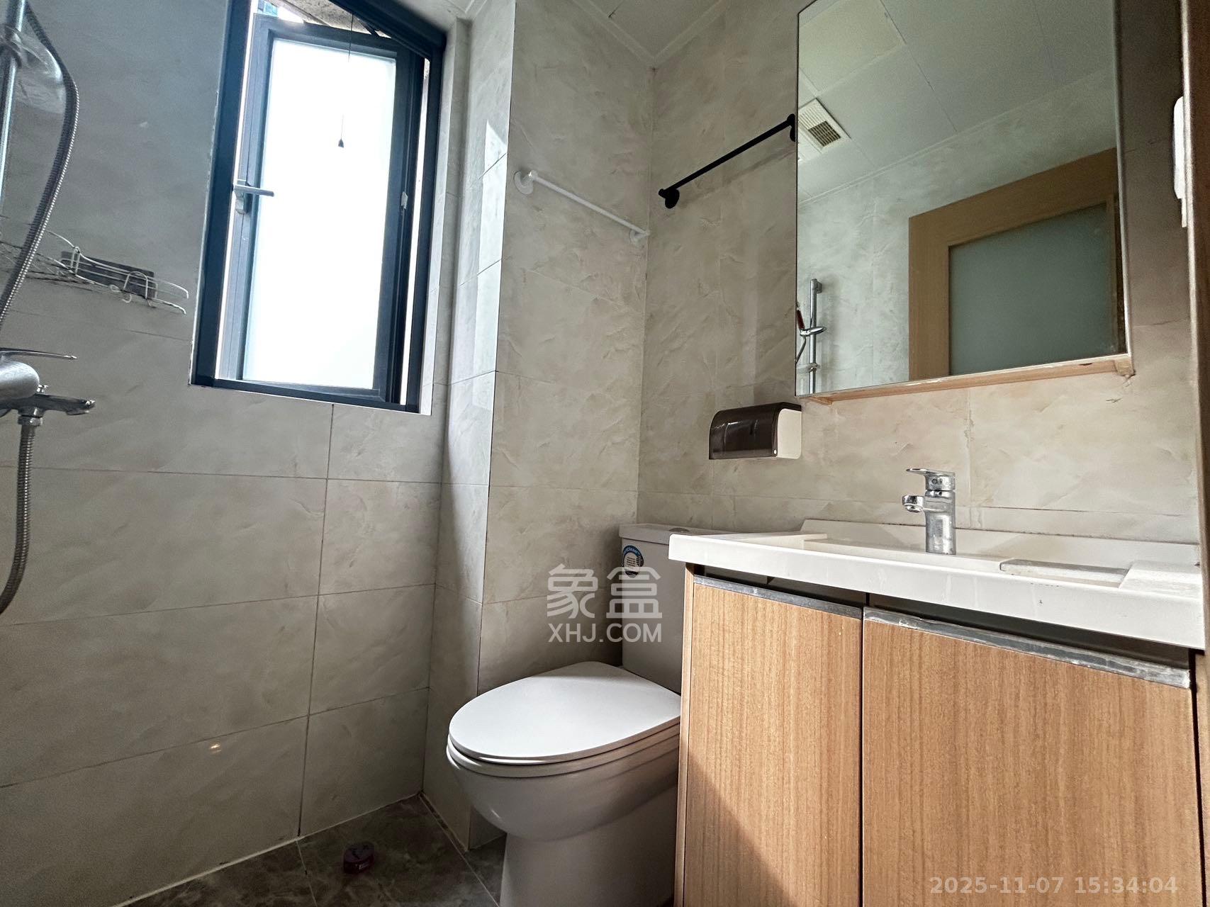 卓越浅水湾  1室0厅0卫    1900.0元/月室内图