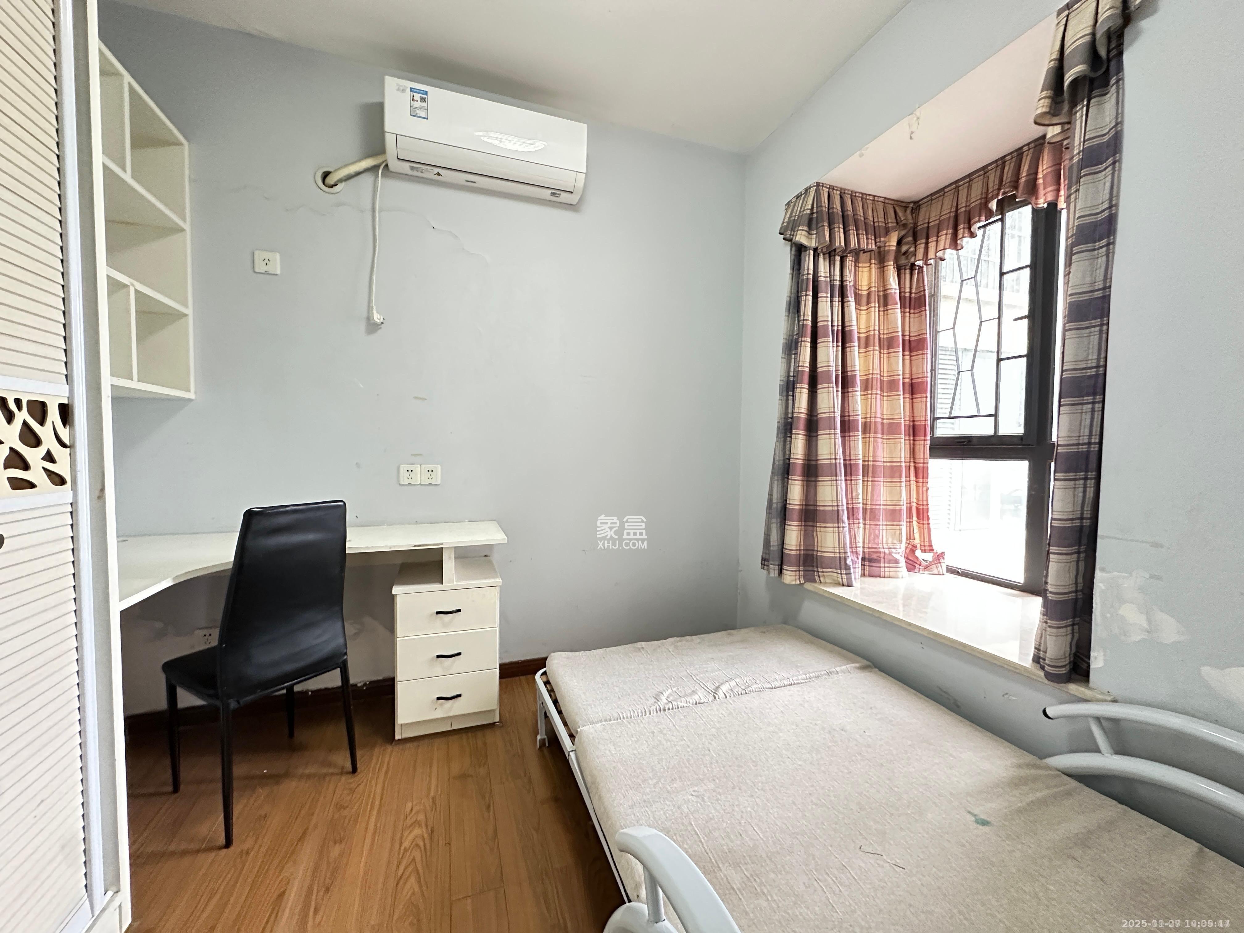 嘉顺苑  2室2厅1卫    2000.0元/月室内图